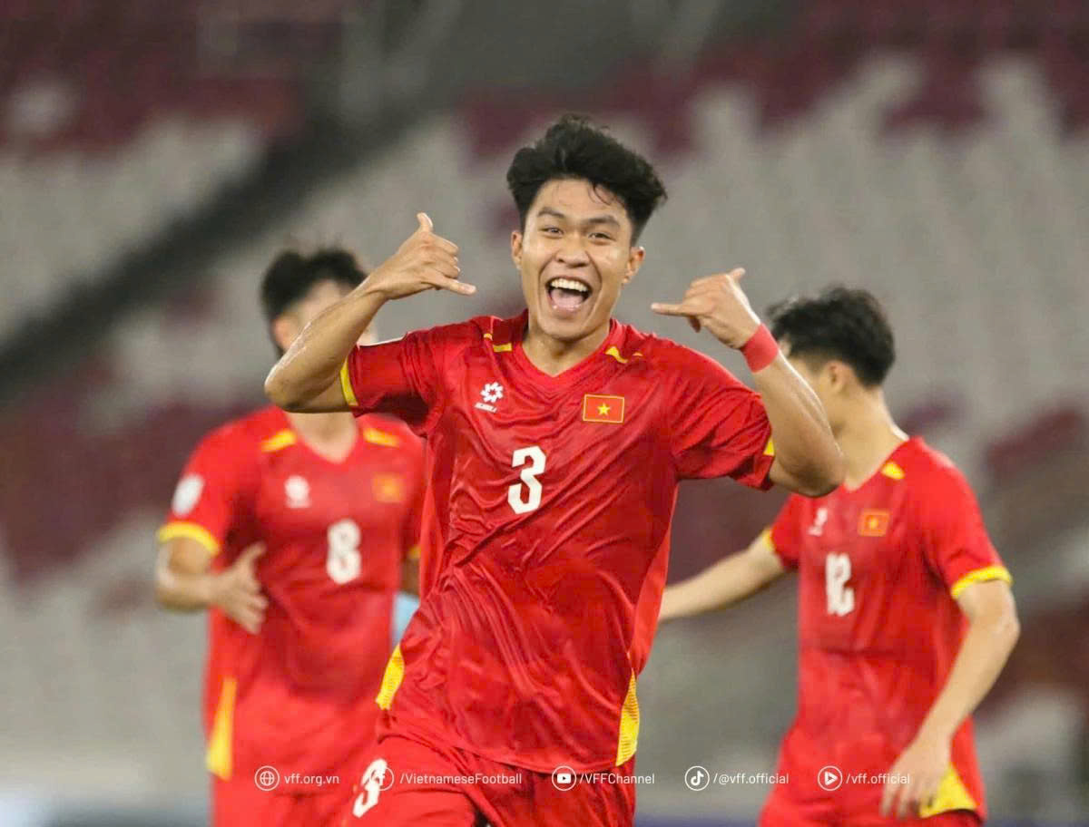 U23 Đông Nam Á: Thắng nhẹ Campuchia, U23 Việt Nam hiên ngang vào bán kết- Ảnh 1. U23 Đông Nam Á: Thắng nhẹ Campuchia, U23 Việt Nam hiên ngang vào bán kết- Ảnh 1.