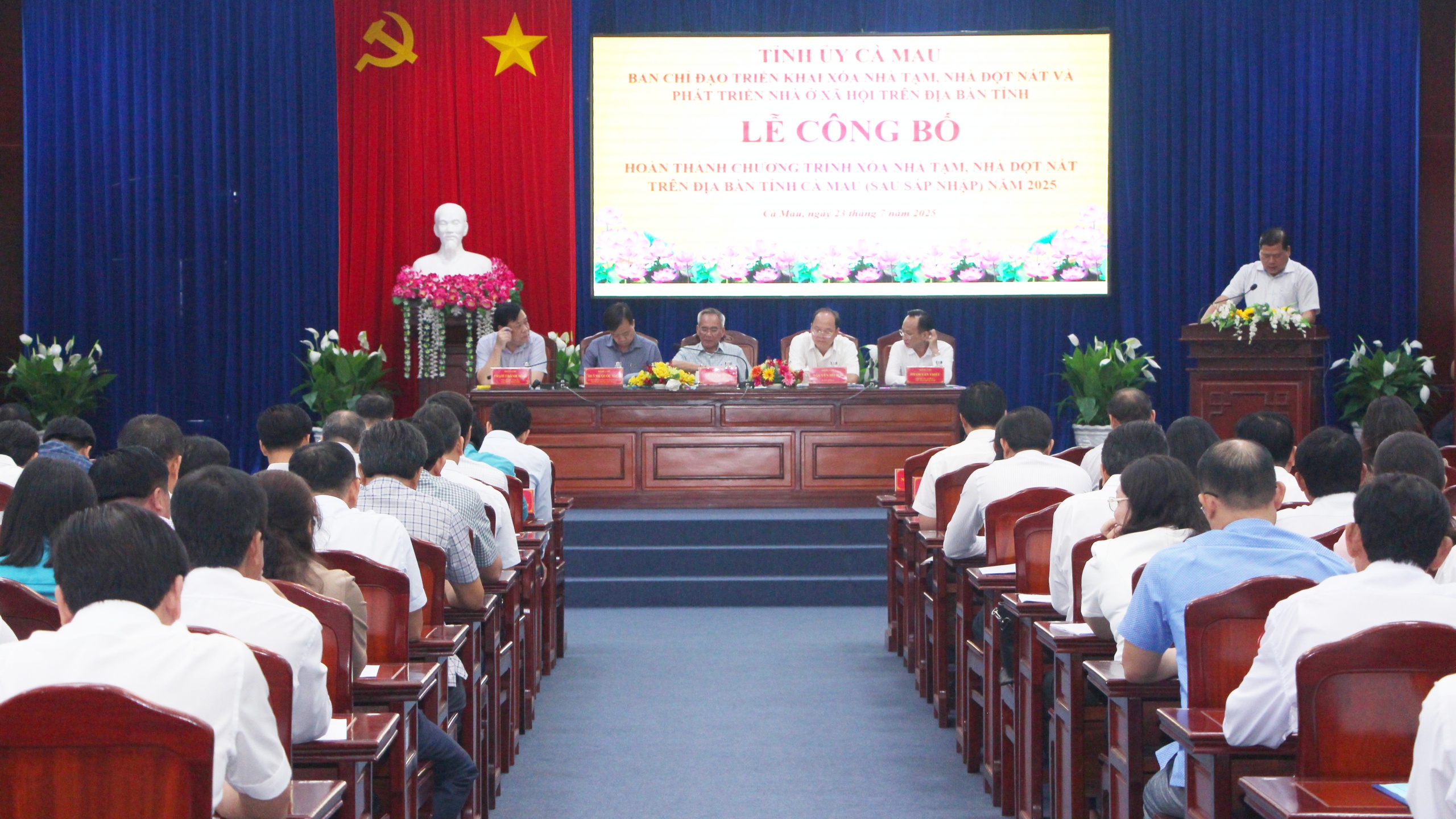 Cà Mau hoàn thành xóa nhà tạm, nhà dột nát- Ảnh 1. Cà Mau hoàn thành xóa nhà tạm, nhà dột nát- Ảnh 1.