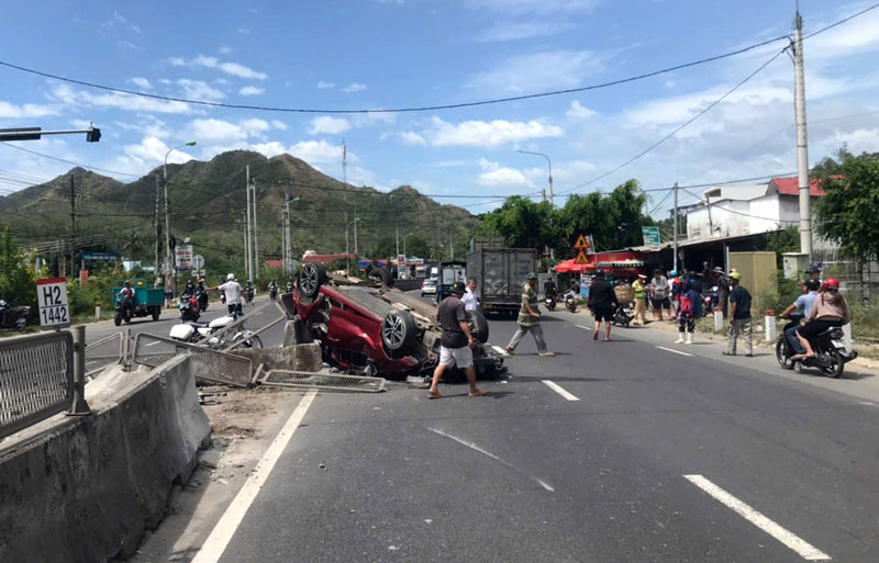 Hiện trường vụ tai nạn. Hiện trường vụ tai nạn.