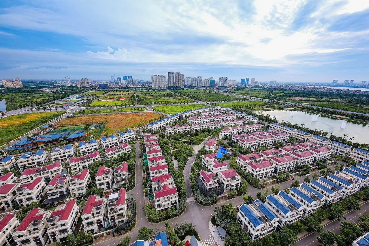 Vì sao căn hộ khu vực Tây Hồ Tây đang lập đỉnh giá nhưng vẫn khan hàng?- Ảnh 2. Vì sao căn hộ khu vực Tây Hồ Tây đang lập đỉnh giá nhưng vẫn khan hàng?- Ảnh 2.