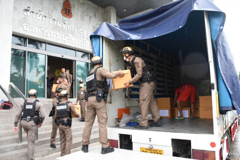 Thái Lan đề nghị truy tố 23 người liên quan đến vụ sập tòa nhà 30 tầng tại Bangkok- Ảnh 1. Thái Lan đề nghị truy tố 23 người liên quan đến vụ sập tòa nhà 30 tầng tại Bangkok- Ảnh 1.