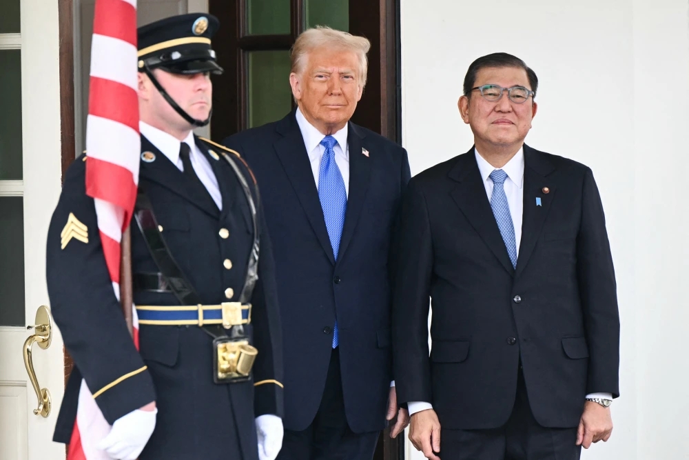 Ông Trump tuyên bố đạt thỏa thuận thuế quan 15% với Nhật Bản- Ảnh 1. Ông Trump tuyên bố đạt thỏa thuận thuế quan 15% với Nhật Bản- Ảnh 1.