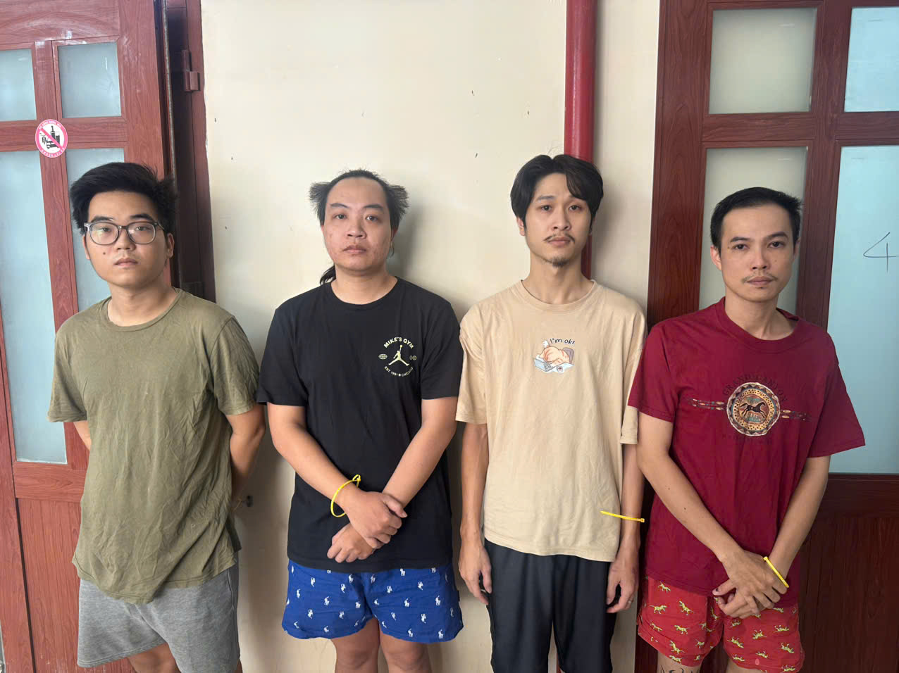 Bắt nhà thiết kế Nguyễn Công Trí vì liên quan đến ma túy- Ảnh 2. Bắt nhà thiết kế Nguyễn Công Trí vì liên quan đến ma túy- Ảnh 2.