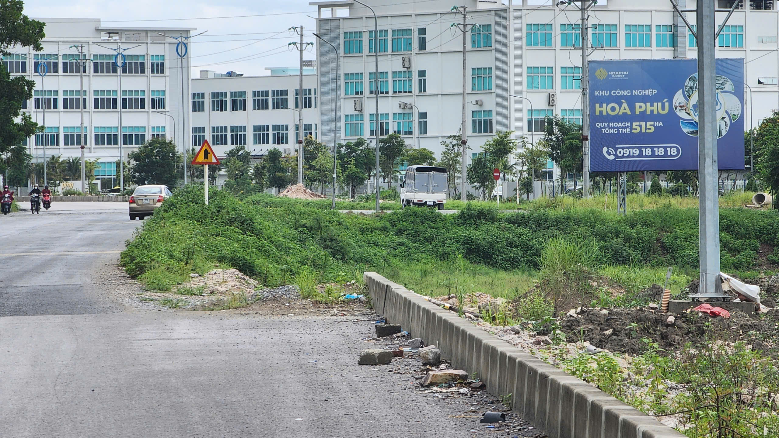 Thiếu mặt bằng, dự án đường trăm tỷ qua khu công nghiệp ở Bắc Ninh vỡ tiến độ- Ảnh 17.
