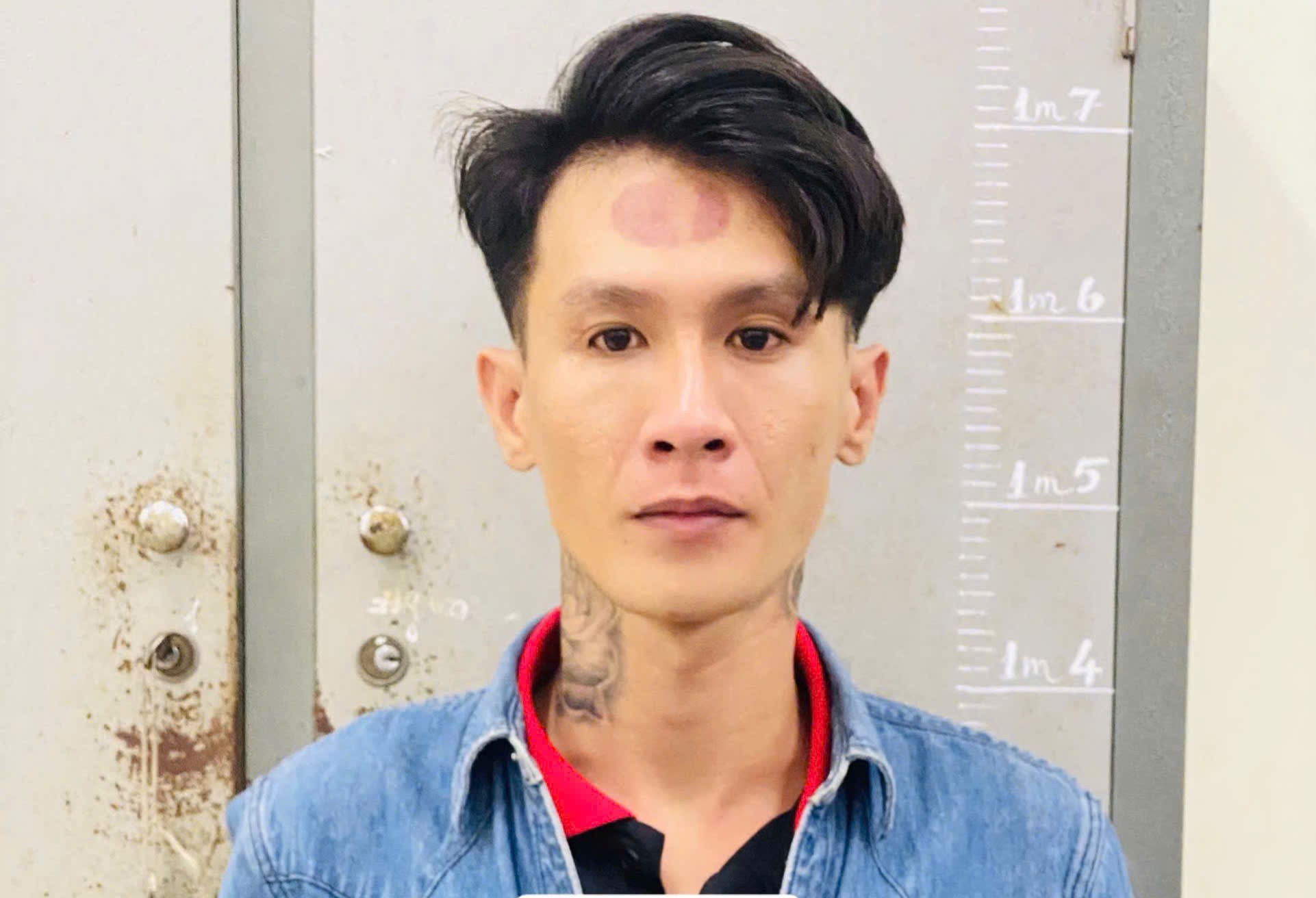 An Giang: Tạm giữ hình sự thanh niên dùng clip nhạy cảm tống tiền bạn gái 30 triệu đồng- Ảnh 1.