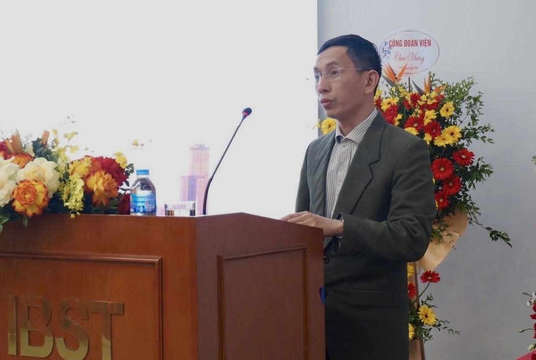 Ứng xử thế nào với hệ bao che công trình trước tác động của gió bão?- Ảnh 1. Ứng xử thế nào với hệ bao che công trình trước tác động của gió bão?- Ảnh 1.