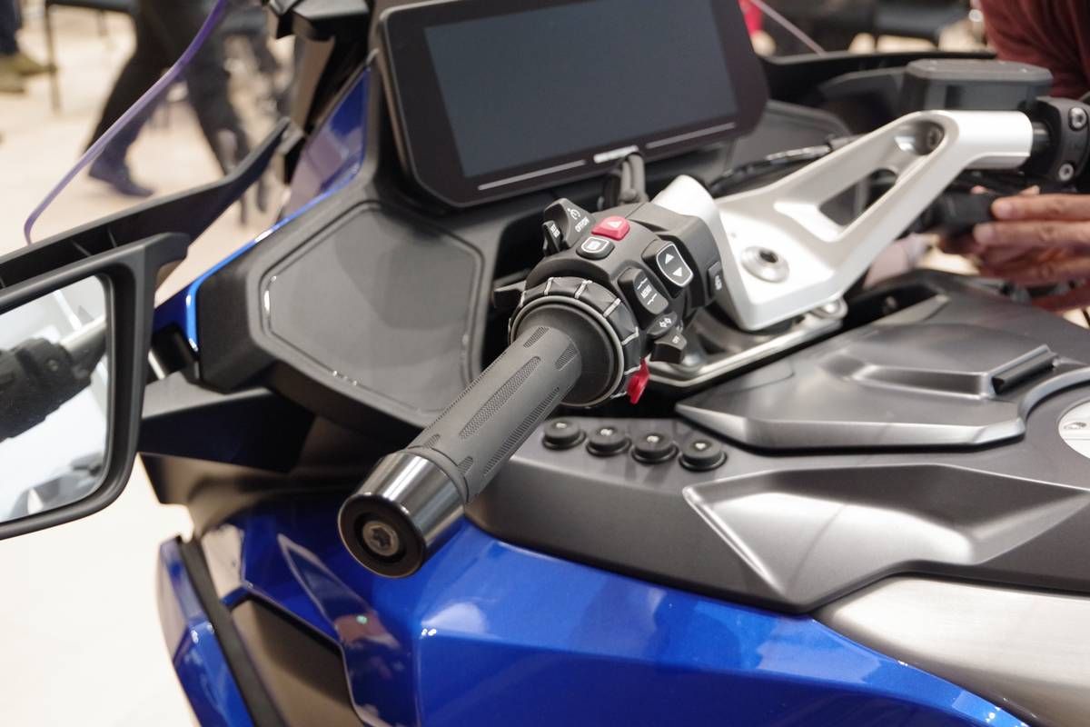 BMW R1300RT trình làng hàng loạt công nghệ tiên tiến- Ảnh 4. BMW R1300RT trình làng hàng loạt công nghệ tiên tiến- Ảnh 4.