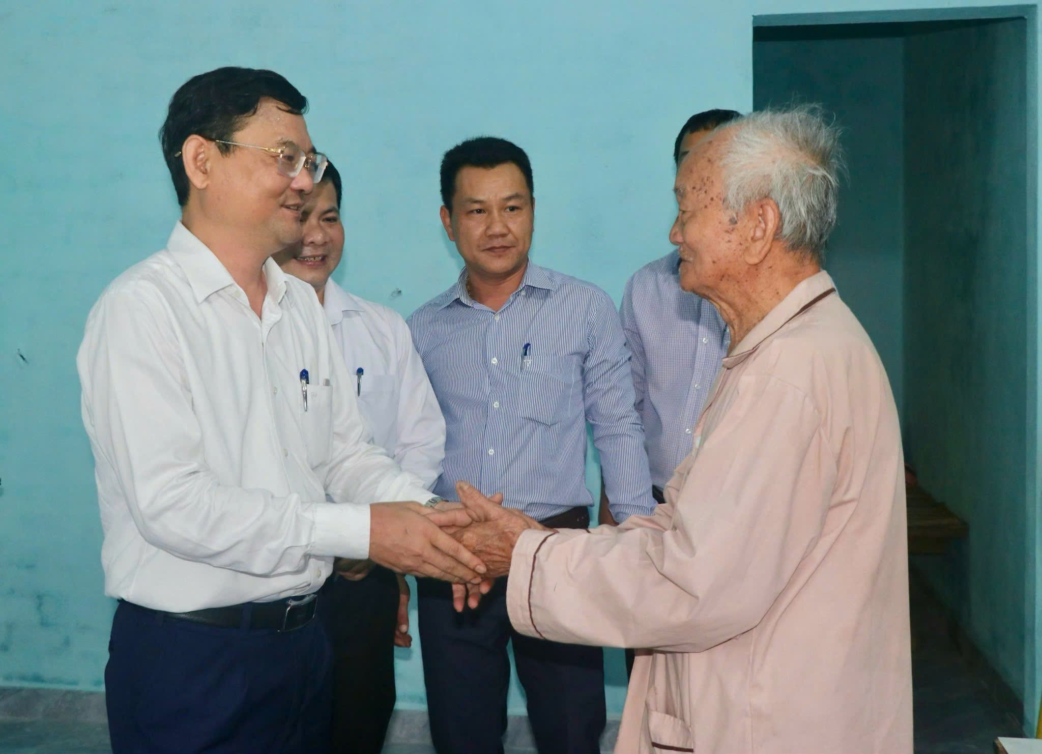 Gia Lai hoàn thành hỗ trợ nhà ở cho người có công và thân nhân liệt sĩ- Ảnh 1. Gia Lai hoàn thành hỗ trợ nhà ở cho người có công và thân nhân liệt sĩ- Ảnh 1.
