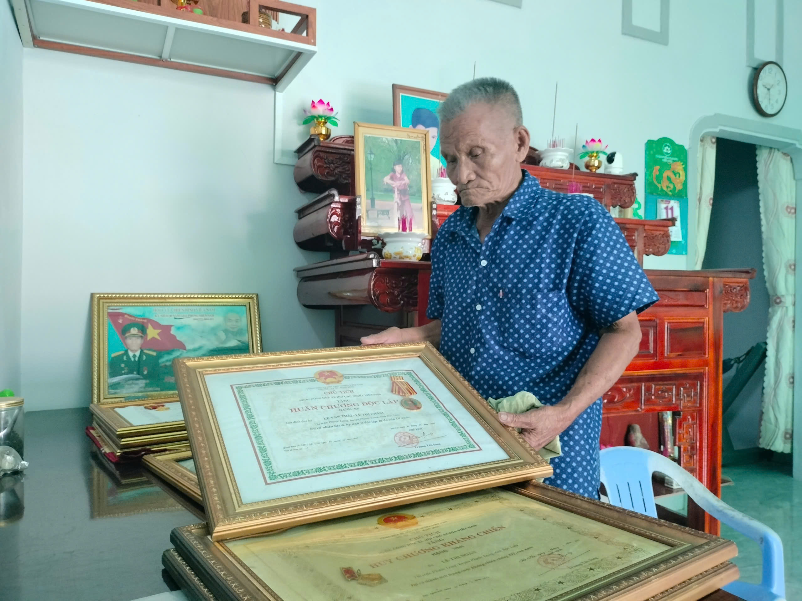 Cà Mau hoàn thành hơn 3.700 mái ấm tri ân người có công với cách mạng- Ảnh 2.
