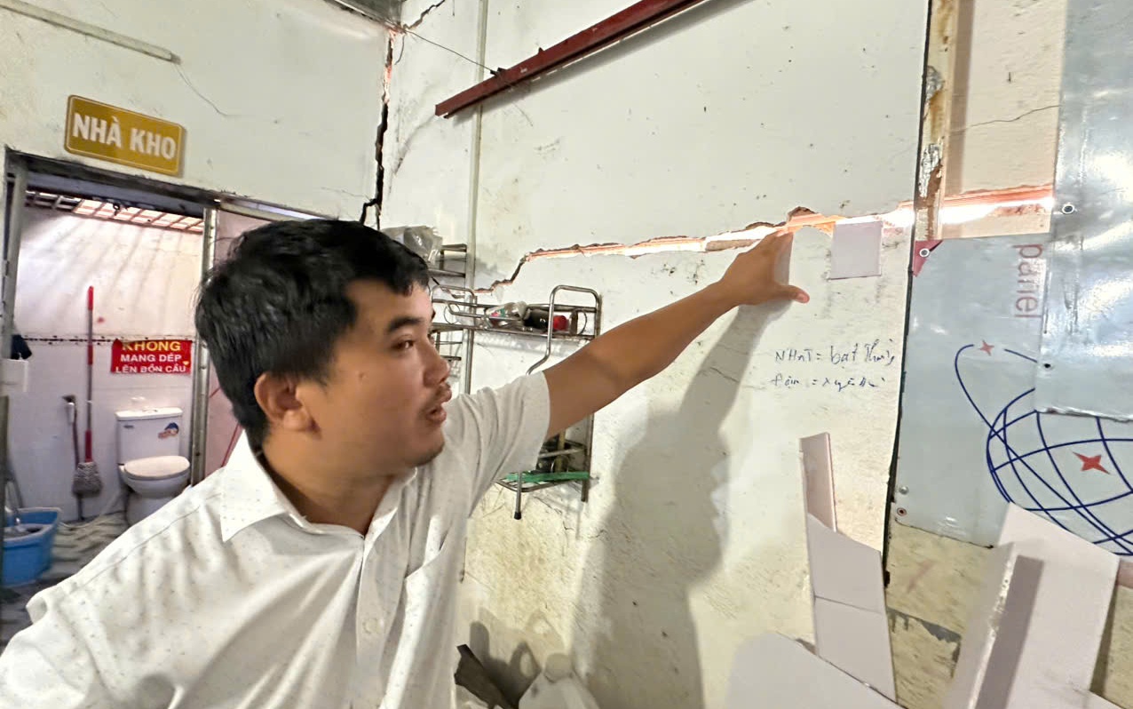 TP.HCM: Đình chỉ thi công công trình làm nhà dân nứt, sụt lún