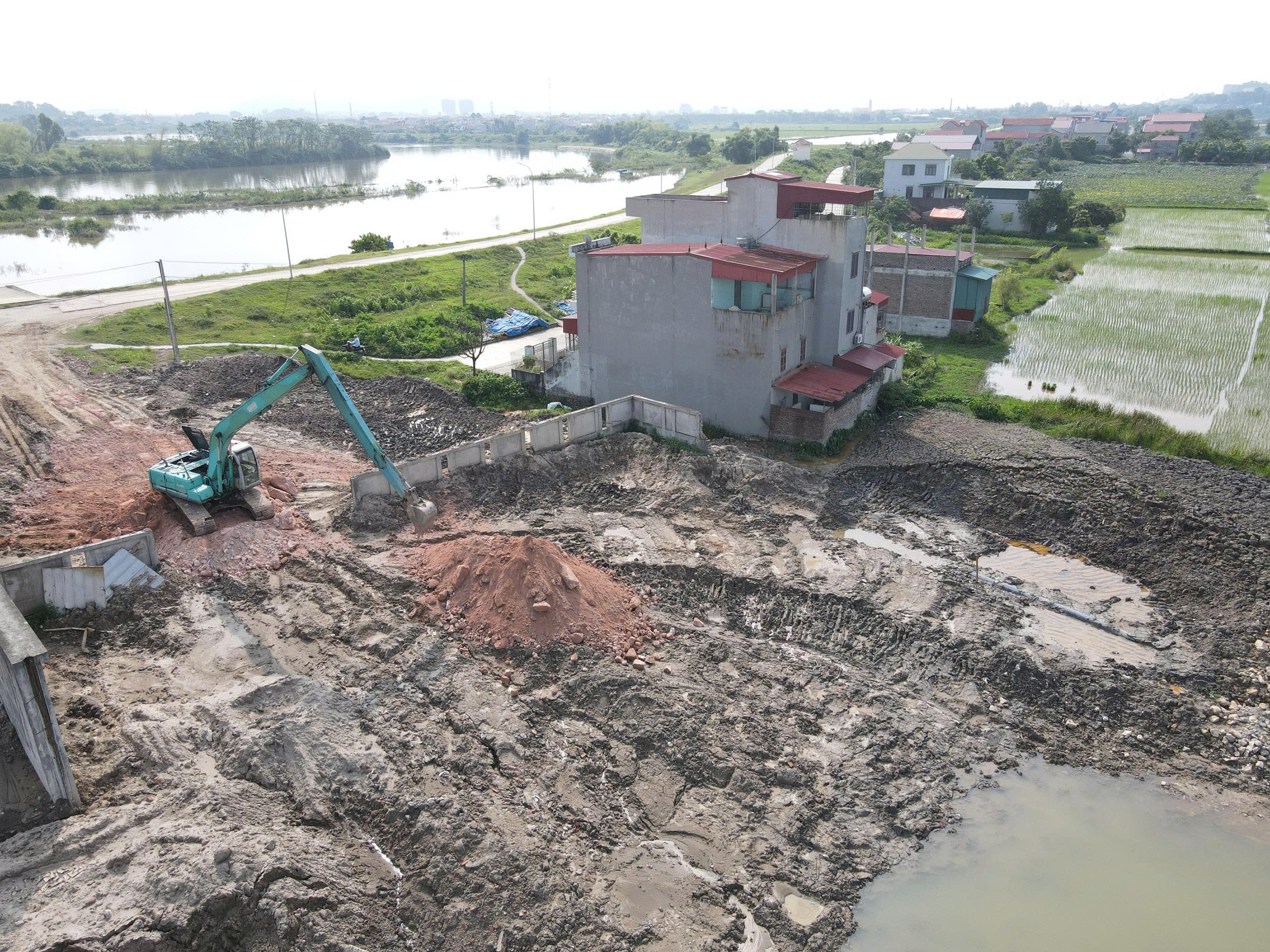 Sau chỉ đạo của Chủ tịch tỉnh Bắc Ninh dự án trạm bơm trăm tỷ đồng thi công ra sao?- Ảnh 24.