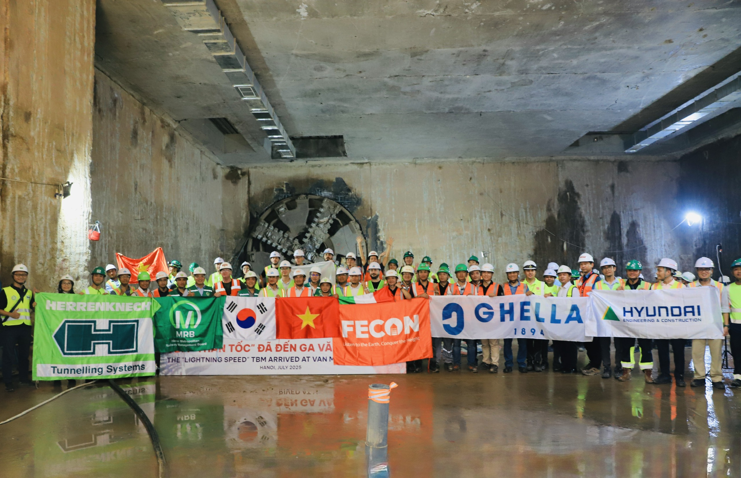 Robot đào hầm metro Nhổn - ga Hà Nội đã đến ga Văn Miếu- Ảnh 1.