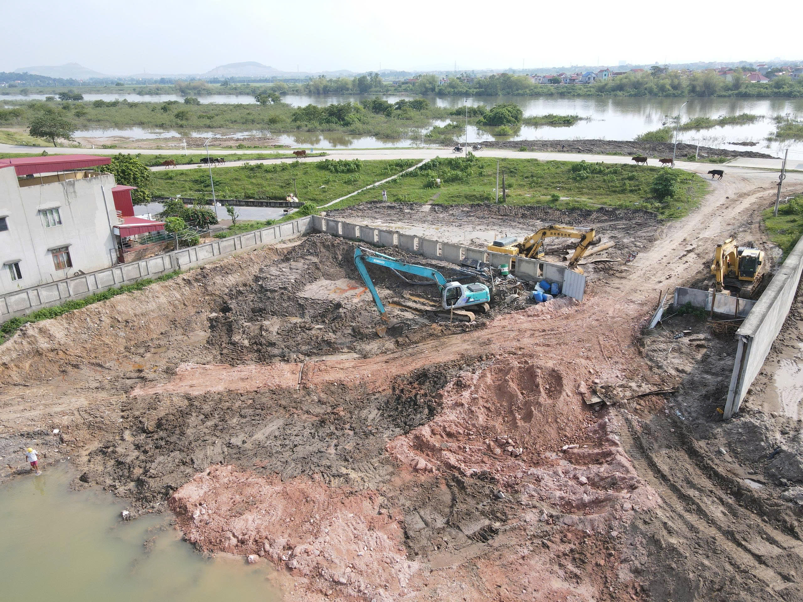 Sau chỉ đạo của Chủ tịch tỉnh Bắc Ninh dự án trạm bơm trăm tỷ đồng thi công ra sao?- Ảnh 6.