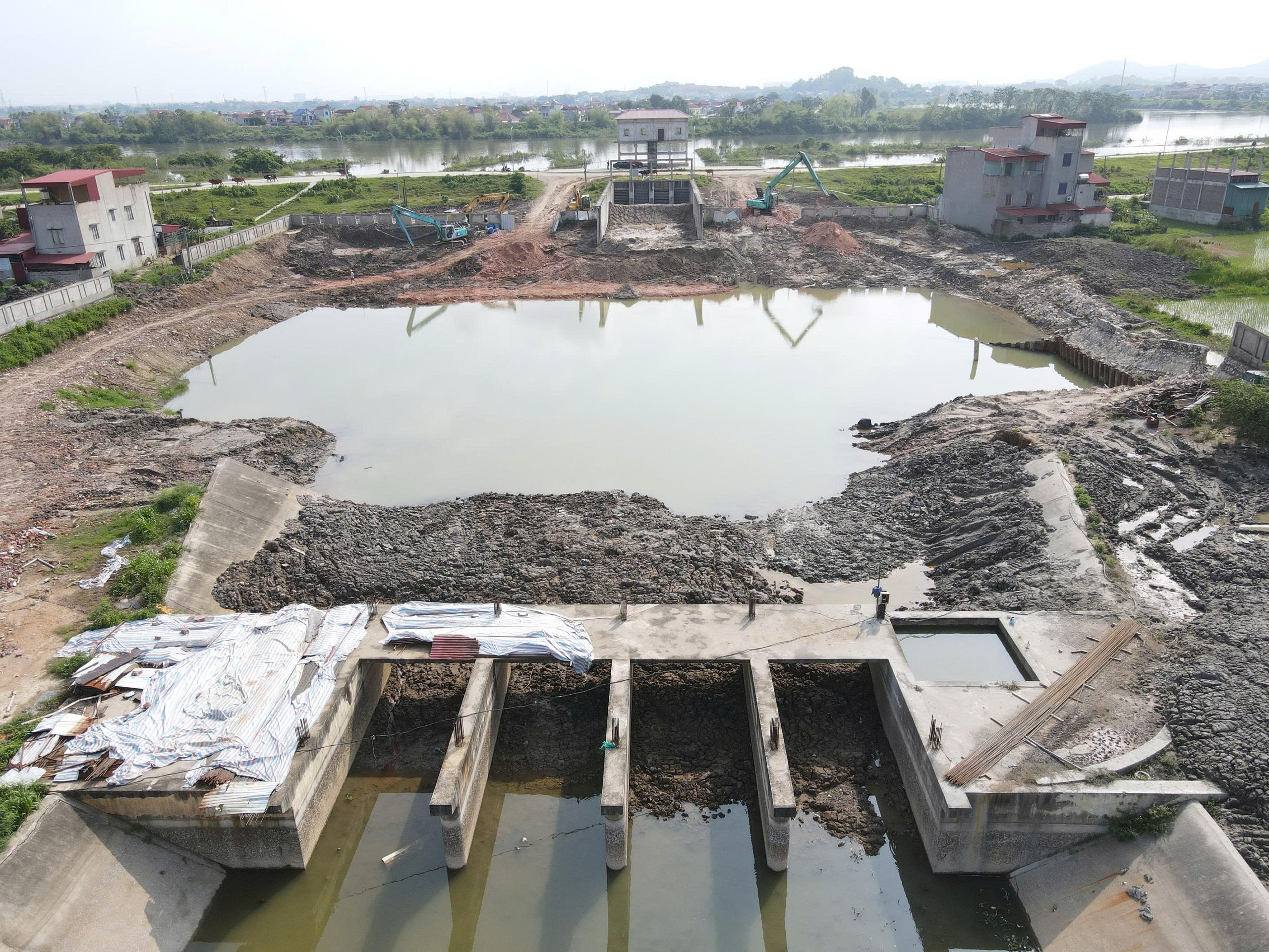 Sau chỉ đạo của Chủ tịch tỉnh Bắc Ninh dự án trạm bơm trăm tỷ đồng thi công ra sao?- Ảnh 8.