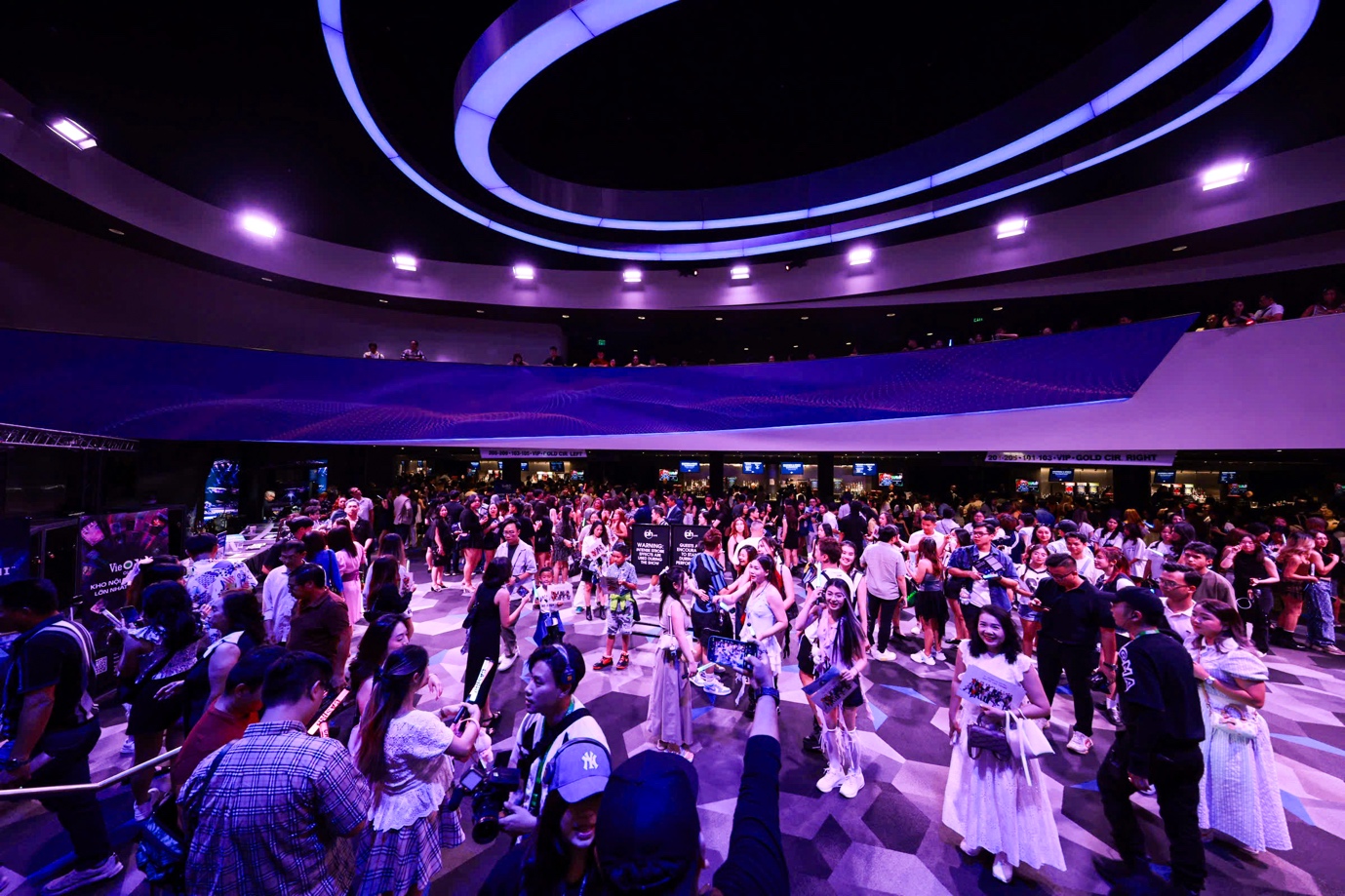 Các Anh trai say hi xúc động nói gì sau 2 đêm concert lịch sử tại Las Vegas?- Ảnh 8.