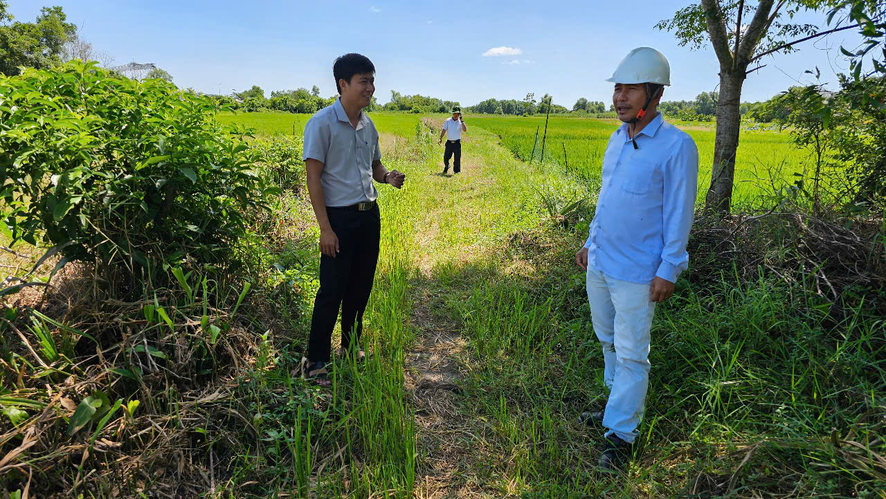 Huế: Cận cảnh các khu vực xây khu tái định cư để làm đường sắt tốc độ cao- Ảnh 3. Huế: Cận cảnh các khu vực xây khu tái định cư để làm đường sắt tốc độ cao- Ảnh 3.