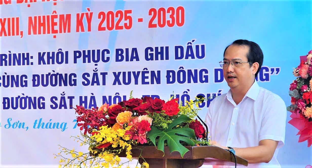 Khôi phục bia ghi dấu mối nối ray cuối cùng đường sắt xuyên Đông Dương- Ảnh 1.