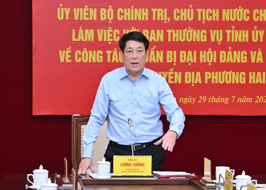 Chủ tịch nước: Quảng Ninh cần kịp thời tháo gỡ khó khăn, vướng mắc khi vận hành bộ máy mới- Ảnh 2. Chủ tịch nước: Quảng Ninh cần kịp thời tháo gỡ khó khăn, vướng mắc khi vận hành bộ máy mới- Ảnh 2.