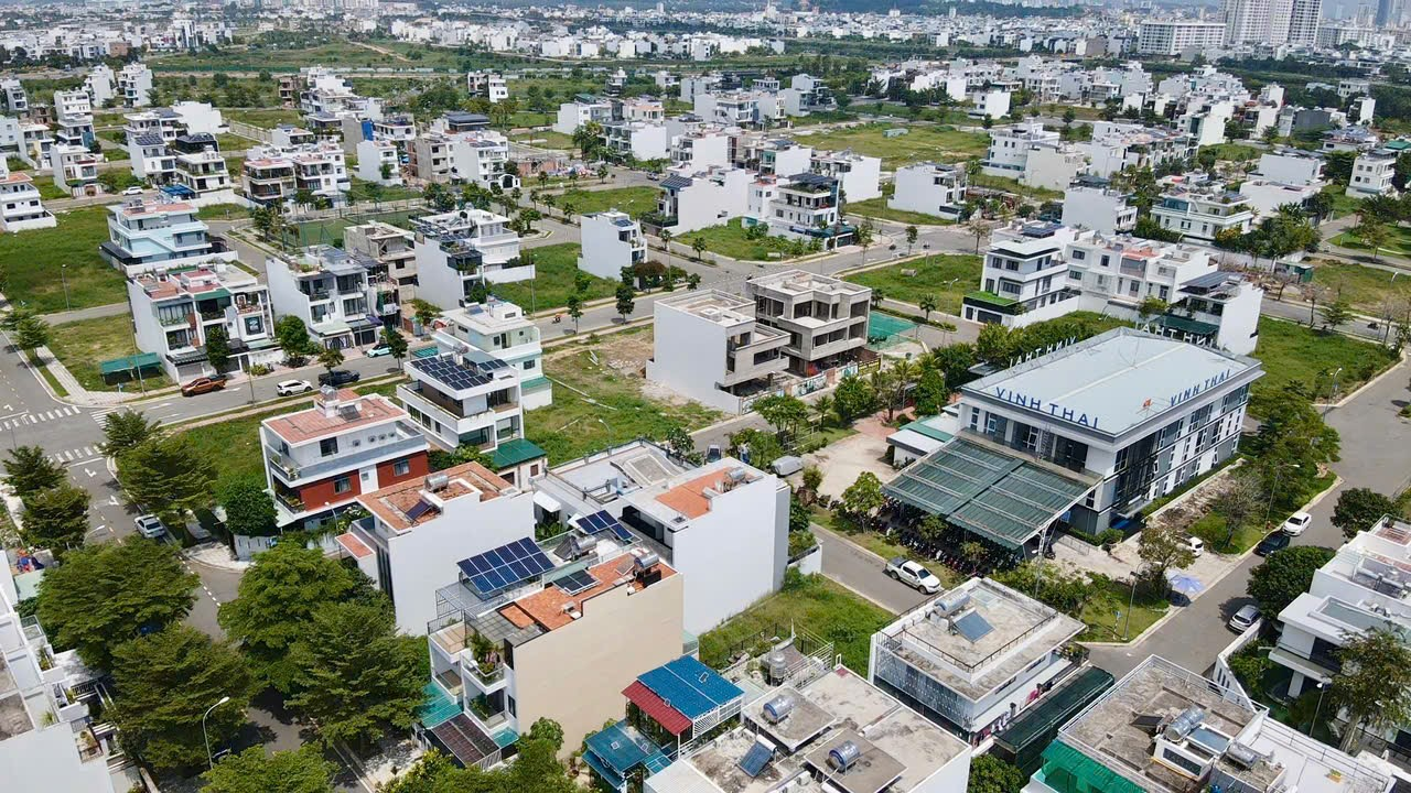 Siết chặt môi giới bất động sản online: Đăng tin phải ghi rõ số chứng chỉ hành nghề- Ảnh 1.