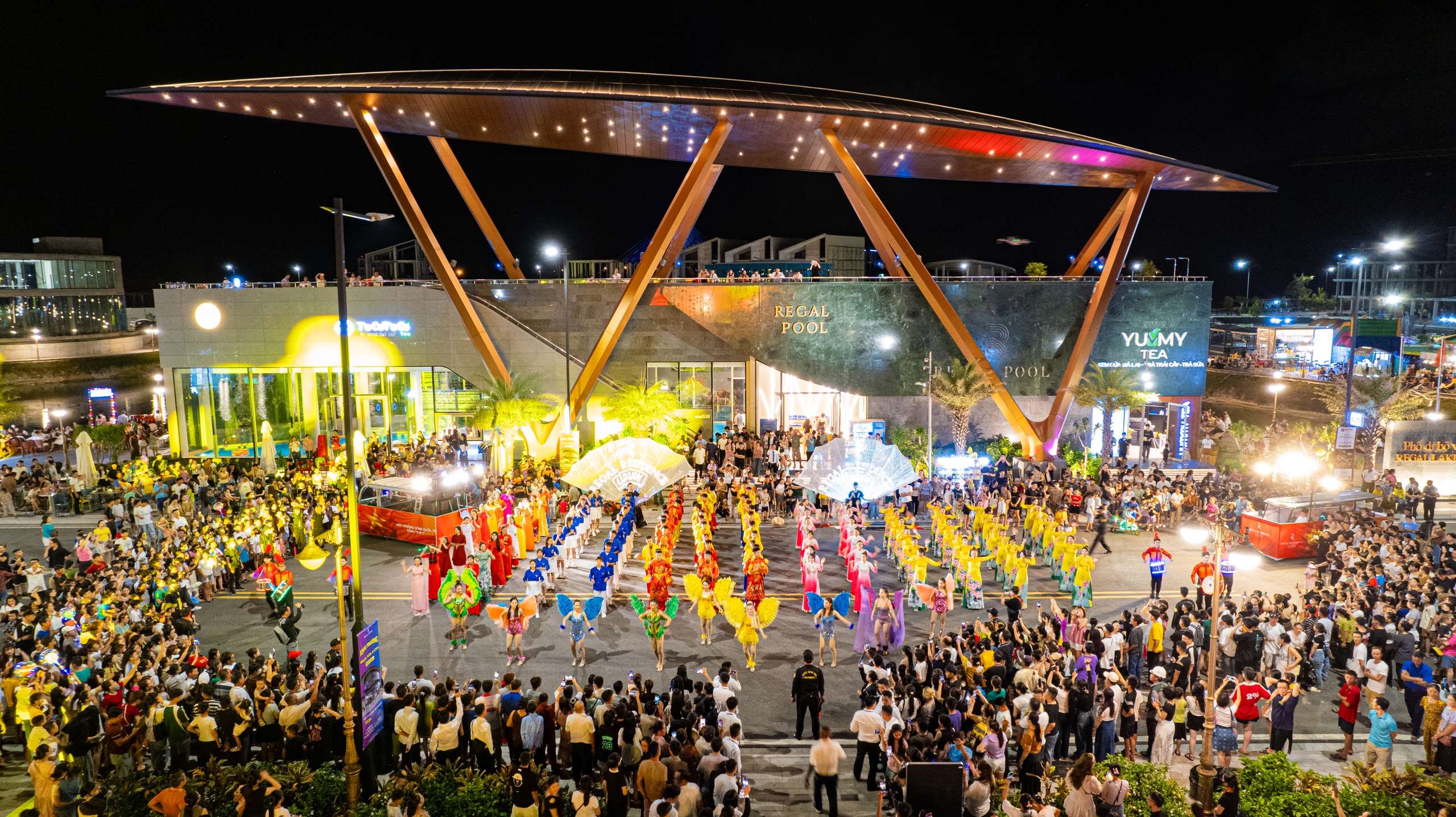Vì sao tổ hợp cho thuê tại đô thị biển Regal Legend Đồng Hới đạt tỷ lệ kín phòng gần 100%?- Ảnh 6. Vì sao tổ hợp cho thuê tại đô thị biển Regal Legend Đồng Hới đạt tỷ lệ kín phòng gần 100%?- Ảnh 6.