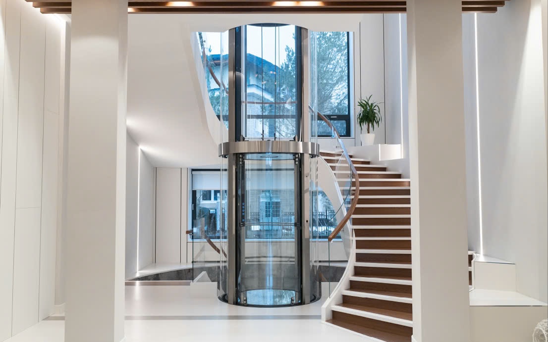 Bộ Nội vụ nói gì về thử nghiệm thiết bị thang máy tại Việt Nam?