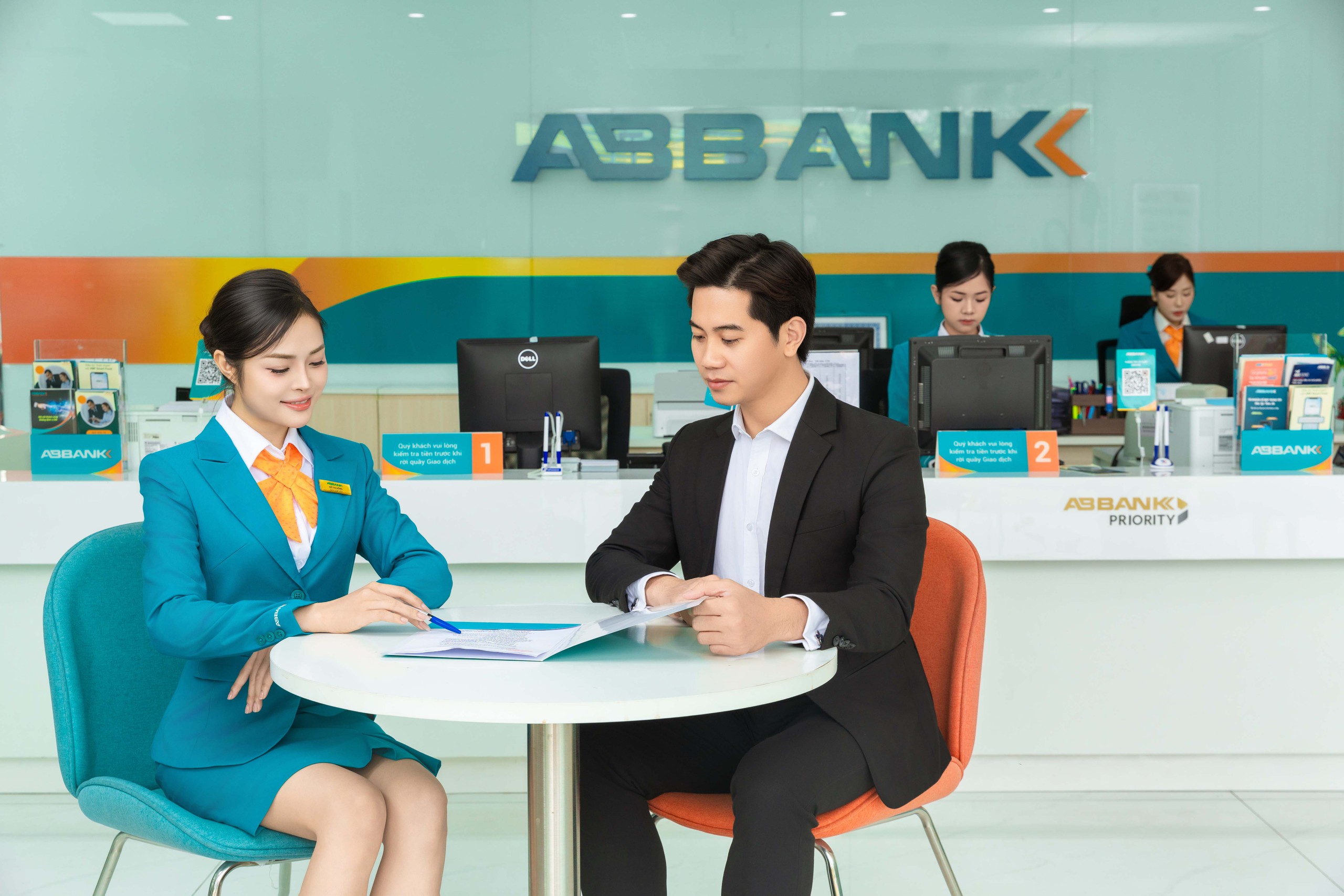 ABBANK hoàn thành hơn 90% kế hoạch năm, các hoạt động kinh doanh bứt phá mạnh mẽ- Ảnh 3.