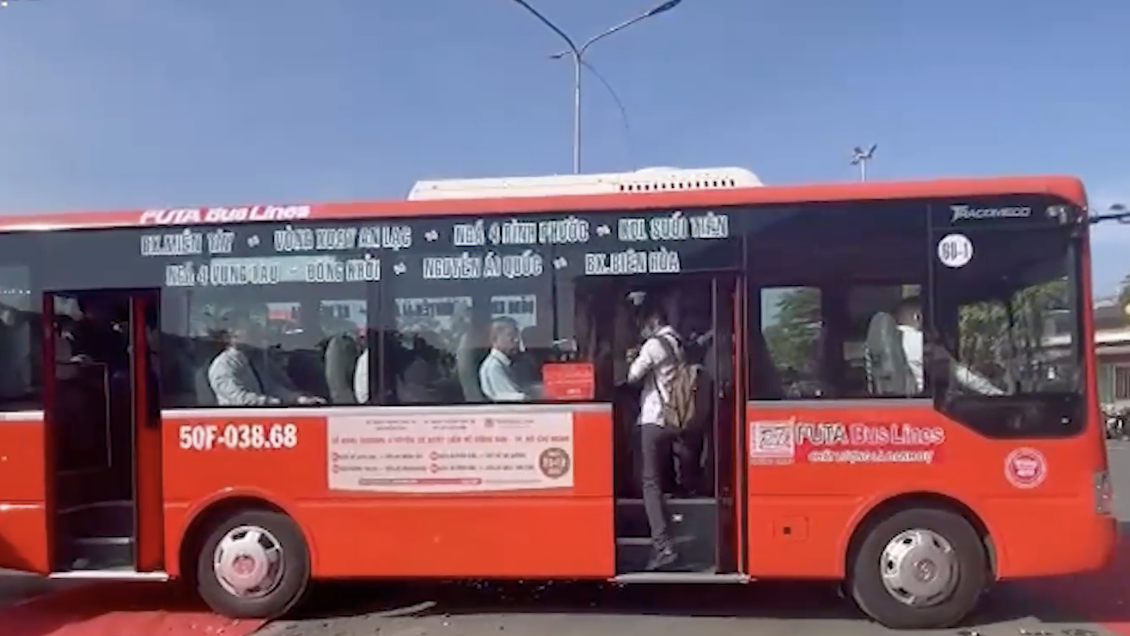 Đồng Nai: Điều chỉnh lộ trình 3 tuyến buýt hỗ trợ khách lên bến Miền Đông mới- Ảnh 1.
