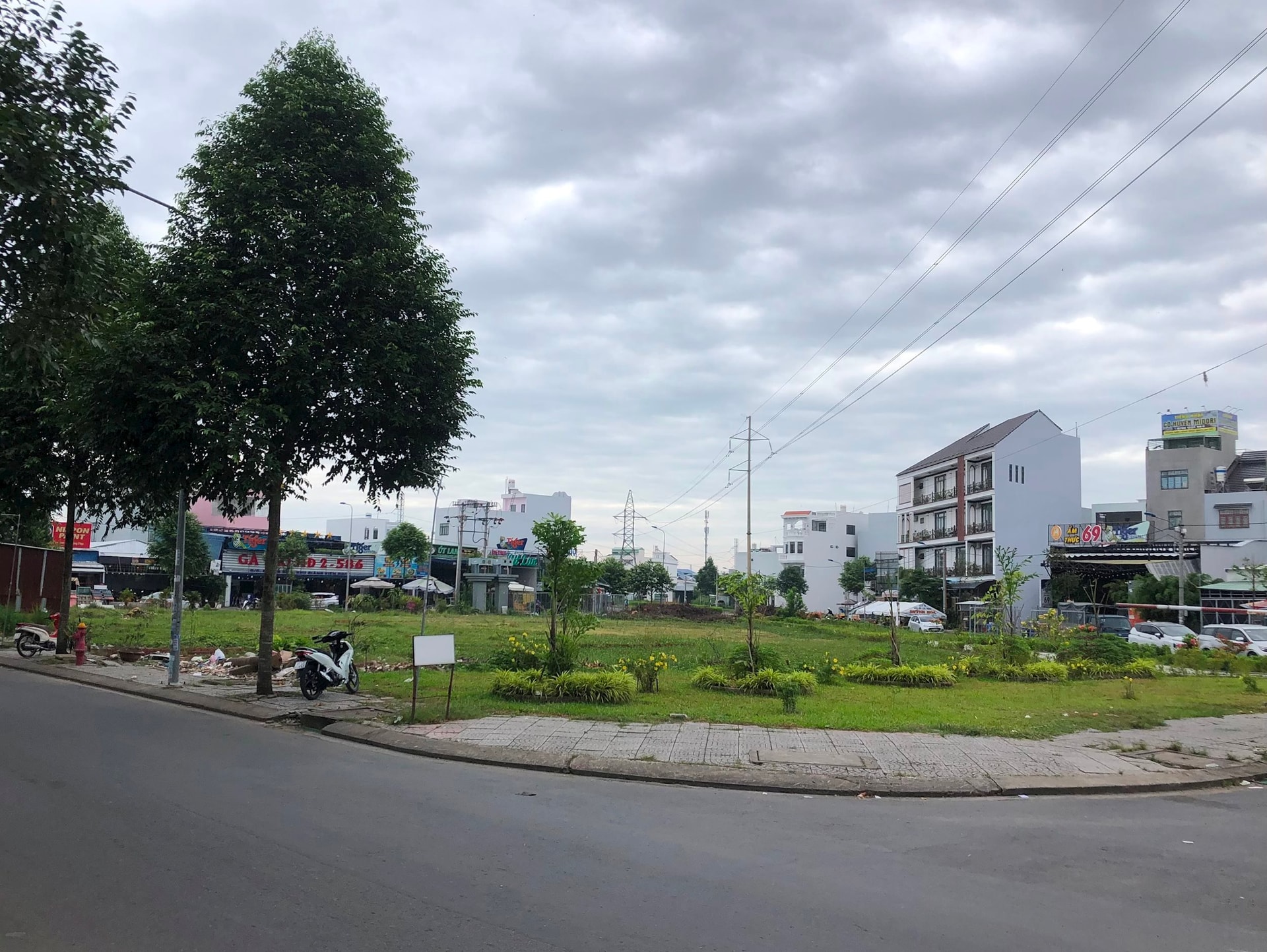 Vì sao khu nhà ở giáo viên Đại học Cần Thơ, 22 năm chưa có sổ đỏ?- Ảnh 2.