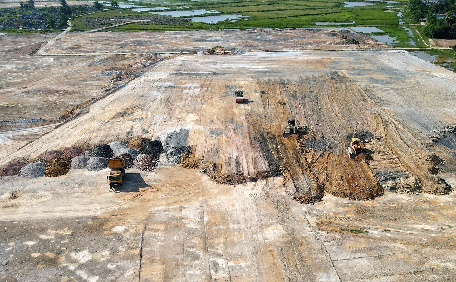 Hà Tĩnh: Đẩy nhanh tiến độ hoàn thiện các hồ sơ thủ tục 9 mỏ khoáng sản trúng đấu giá- Ảnh 1. Hà Tĩnh: Đẩy nhanh tiến độ hoàn thiện các hồ sơ thủ tục 9 mỏ khoáng sản trúng đấu giá- Ảnh 1.