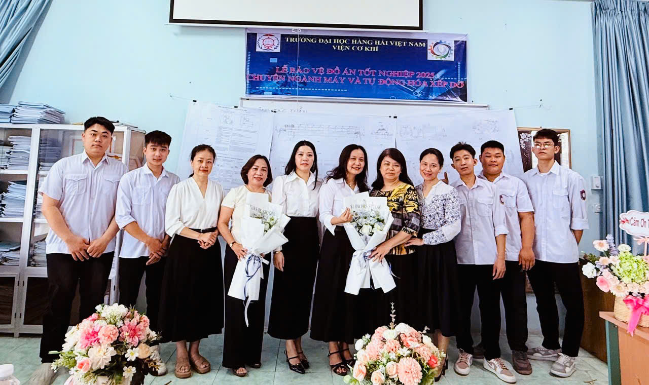 Nữ tiến sĩ say mê máy móc và hành trình chinh phục khoa học kỹ thuật- Ảnh 3.