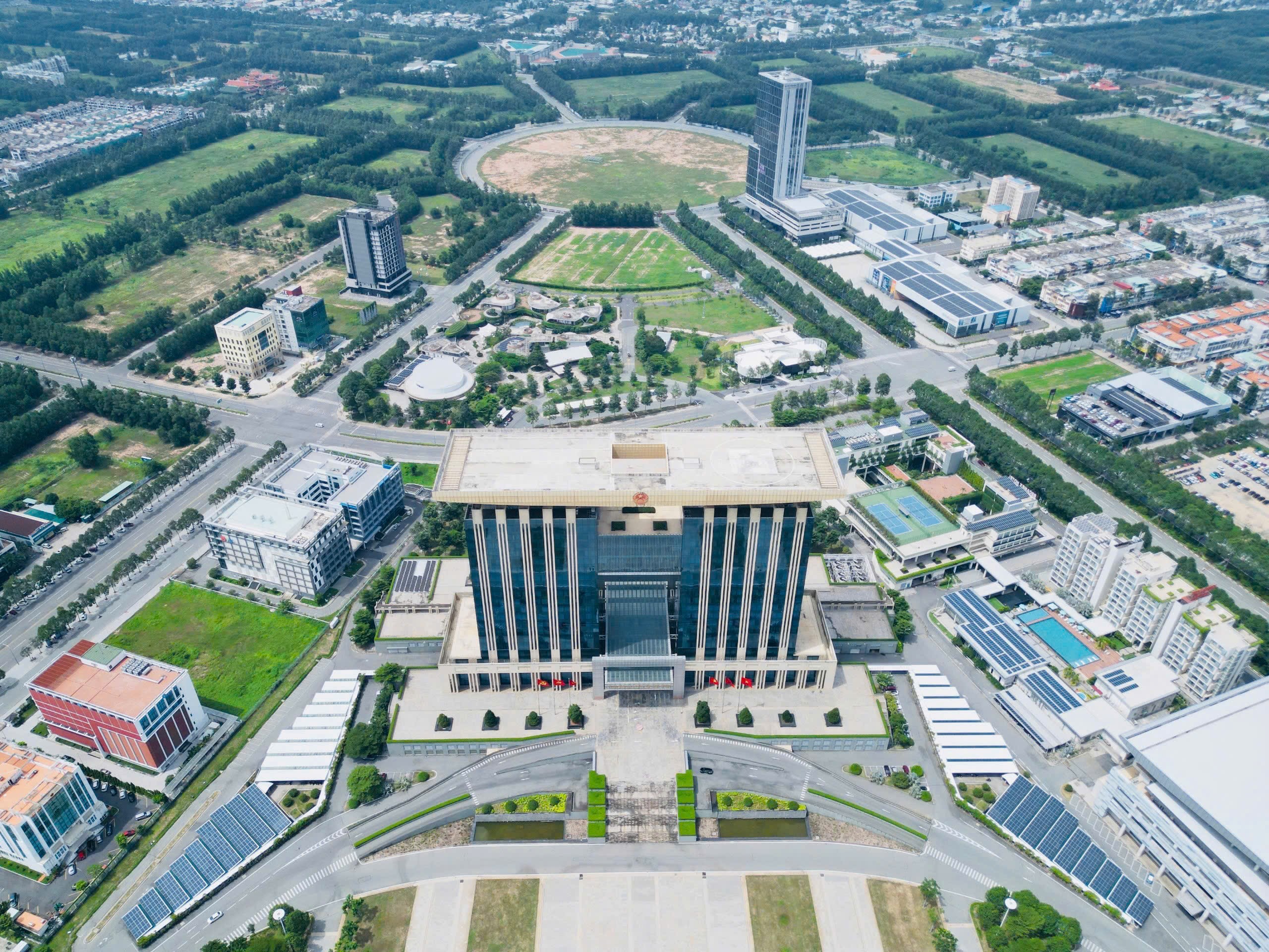 Đề xuất bố trí chỗ học cho con cán bộ, công chức Bình Dương, Bà Rịa - Vũng Tàu cũ- Ảnh 3. Đề xuất bố trí chỗ học cho con cán bộ, công chức Bình Dương, Bà Rịa - Vũng Tàu cũ- Ảnh 3.