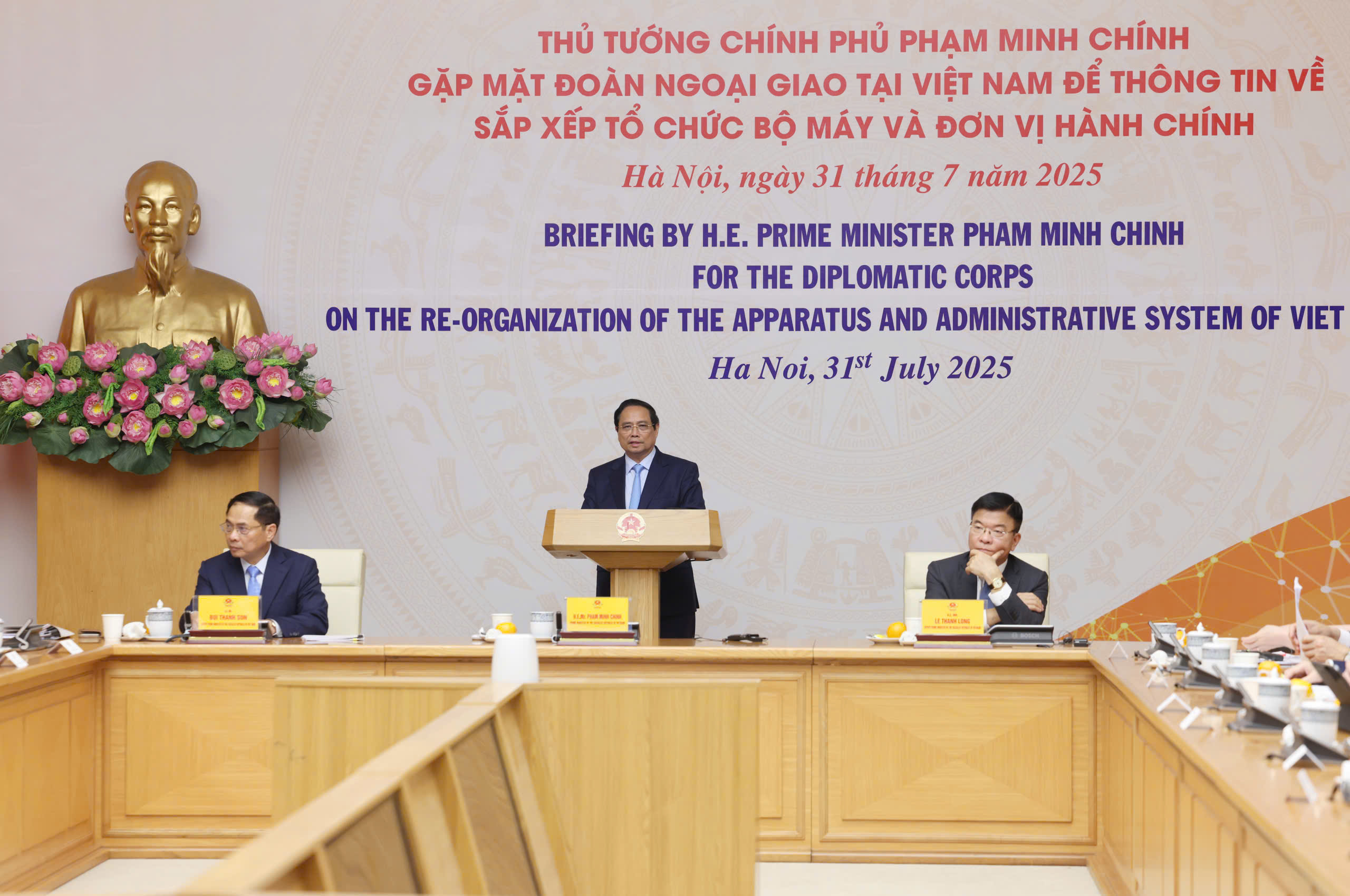 Các đại sứ là "sợi dây tơ hồng" giữa Việt Nam với các nước, tổ chức quốc tế- Ảnh 2.