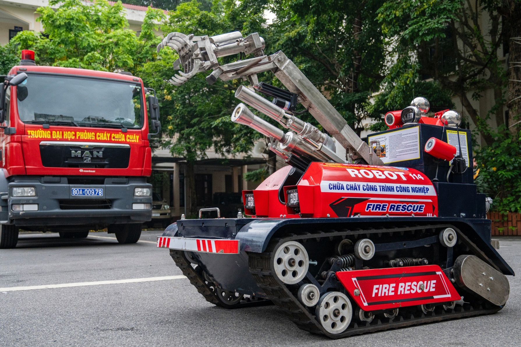 17 quốc gia sẽ dự triển lãm quốc tế về PCCC, giới thiệu tòa nhà và bãi đỗ xe thông minh- Ảnh 2. 17 quốc gia sẽ dự triển lãm quốc tế về PCCC, giới thiệu tòa nhà và bãi đỗ xe thông minh- Ảnh 2.