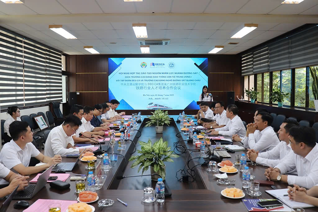 Đèo Cả đẩy mạnh hợp tác đào tạo nhân lực về đường sắt tốc độ cao- Ảnh 1. Đèo Cả đẩy mạnh hợp tác đào tạo nhân lực về đường sắt tốc độ cao- Ảnh 1.