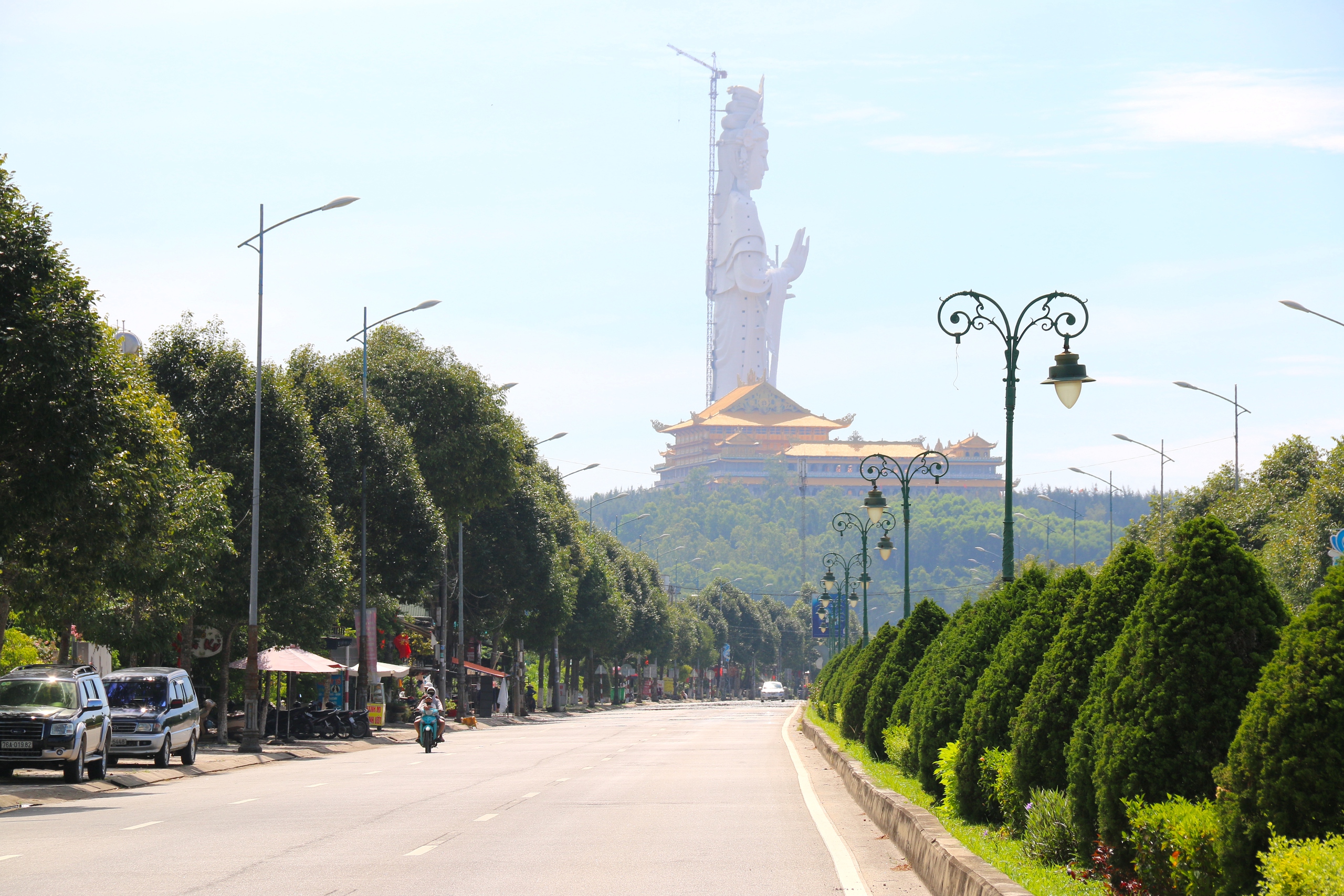 Ngắm hai cung đường đẹp ở Quảng Ngãi- Ảnh 5. Ngắm hai cung đường đẹp ở Quảng Ngãi- Ảnh 5.