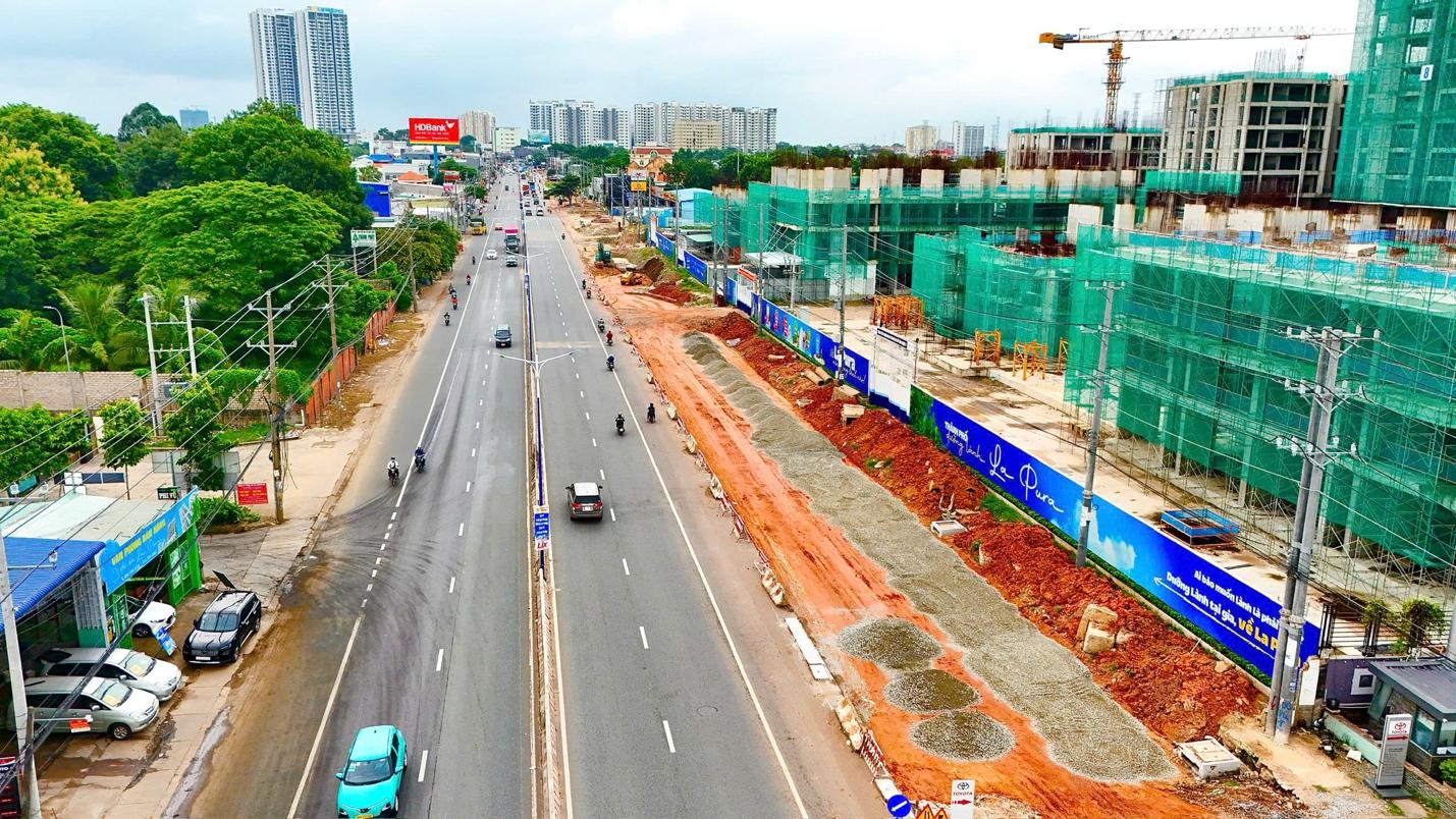Quốc lộ 13 mở rộng, nâng tầm giá trị bất động sản Đông Bắc TP.HCM- Ảnh 1. Quốc lộ 13 mở rộng, nâng tầm giá trị bất động sản Đông Bắc TP.HCM- Ảnh 1.