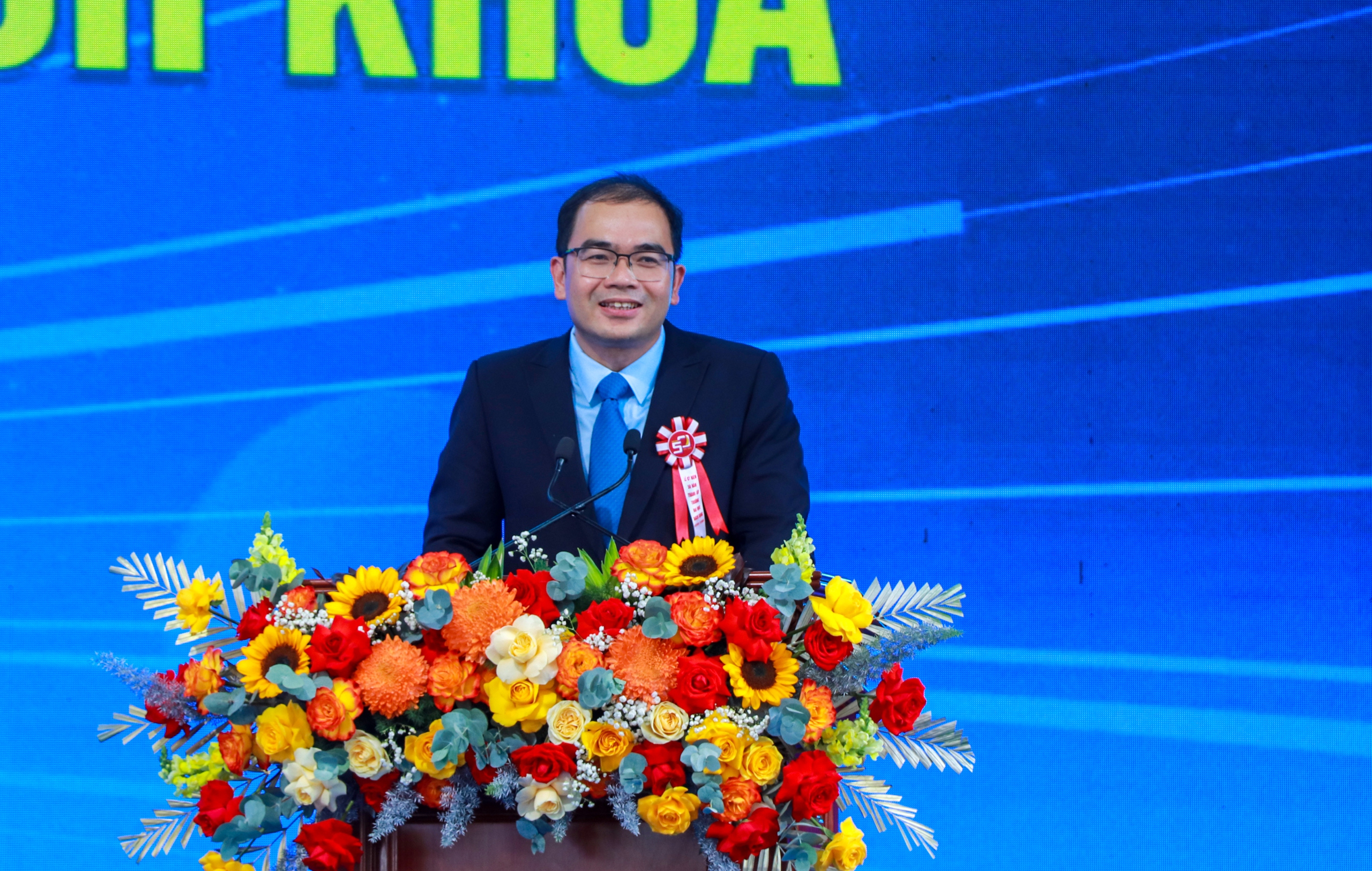 Đại học Bách khoa Đà Nẵng đào tạo ngành xây dựng đường sắt tốc độ cao- Ảnh 1. Đại học Bách khoa Đà Nẵng đào tạo ngành xây dựng đường sắt tốc độ cao- Ảnh 1.