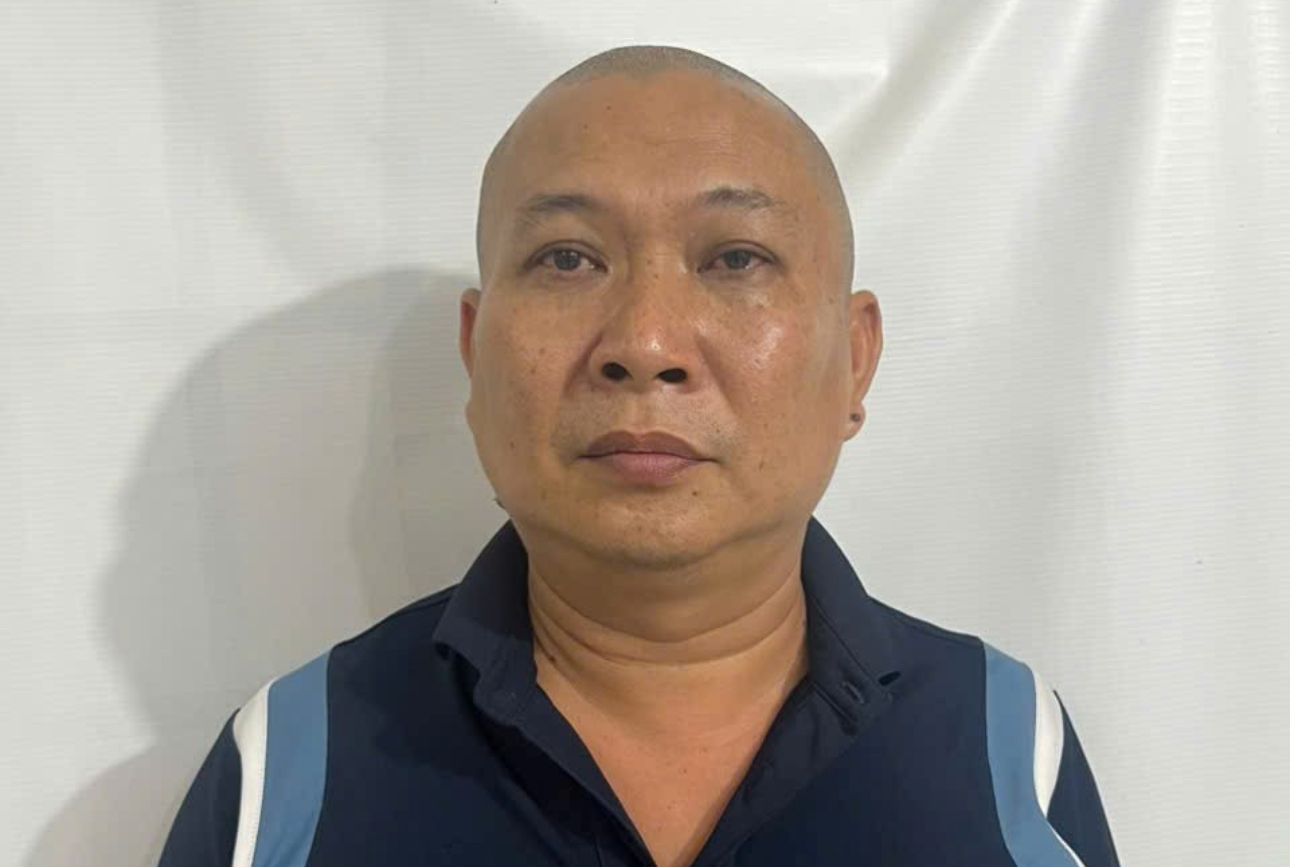 Đồng Nai: Khởi tố, tạm giam người đàn ông hù dọa, lừa chạy án với giá hơn nửa tỷ đồng- Ảnh 1. Đồng Nai: Khởi tố, tạm giam người đàn ông hù dọa, lừa chạy án với giá hơn nửa tỷ đồng- Ảnh 1.