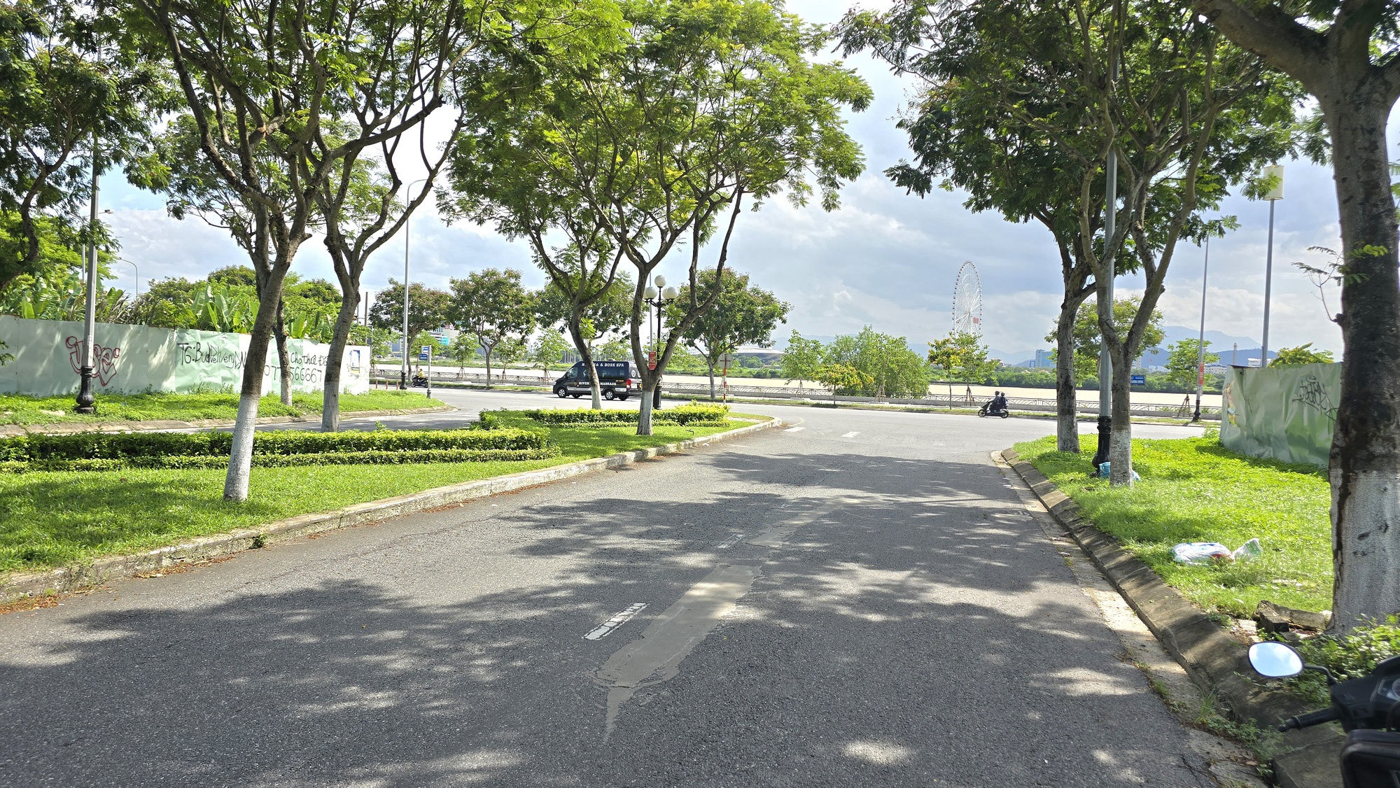 Cận cảnh khu đất Đà Nẵng sắp đấu giá làm tổ hợp pháo hoa quốc tế gần 11.000 tỷ đồng- Ảnh 5. Cận cảnh khu đất Đà Nẵng sắp đấu giá làm tổ hợp pháo hoa quốc tế gần 11.000 tỷ đồng- Ảnh 5.