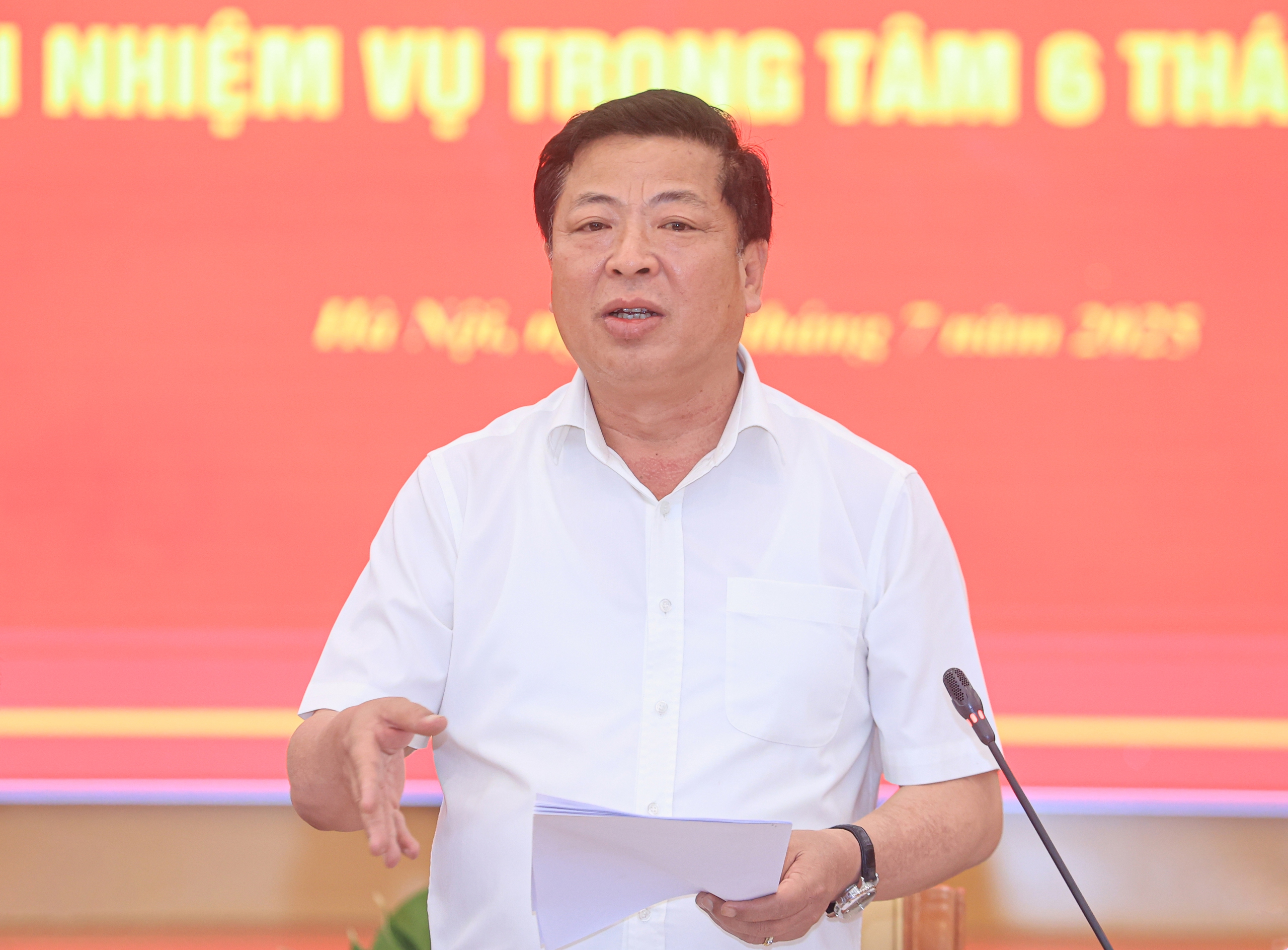 Bộ trưởng Trần Hồng Minh: Bộ Xây dựng hoàn thành lượng việc "khổng lồ" trong 6 tháng- Ảnh 3.