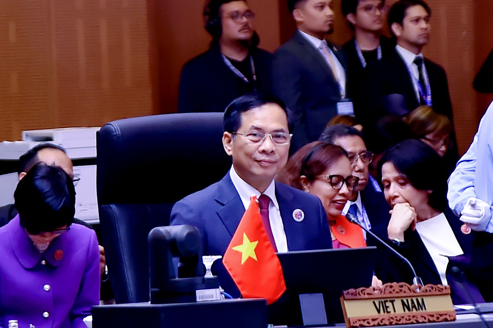 Phó Thủ tướng nêu bật kim chỉ nam dẫn dắt Cộng đồng ASEAN giữa giai đoạn bất ổn- Ảnh 3.