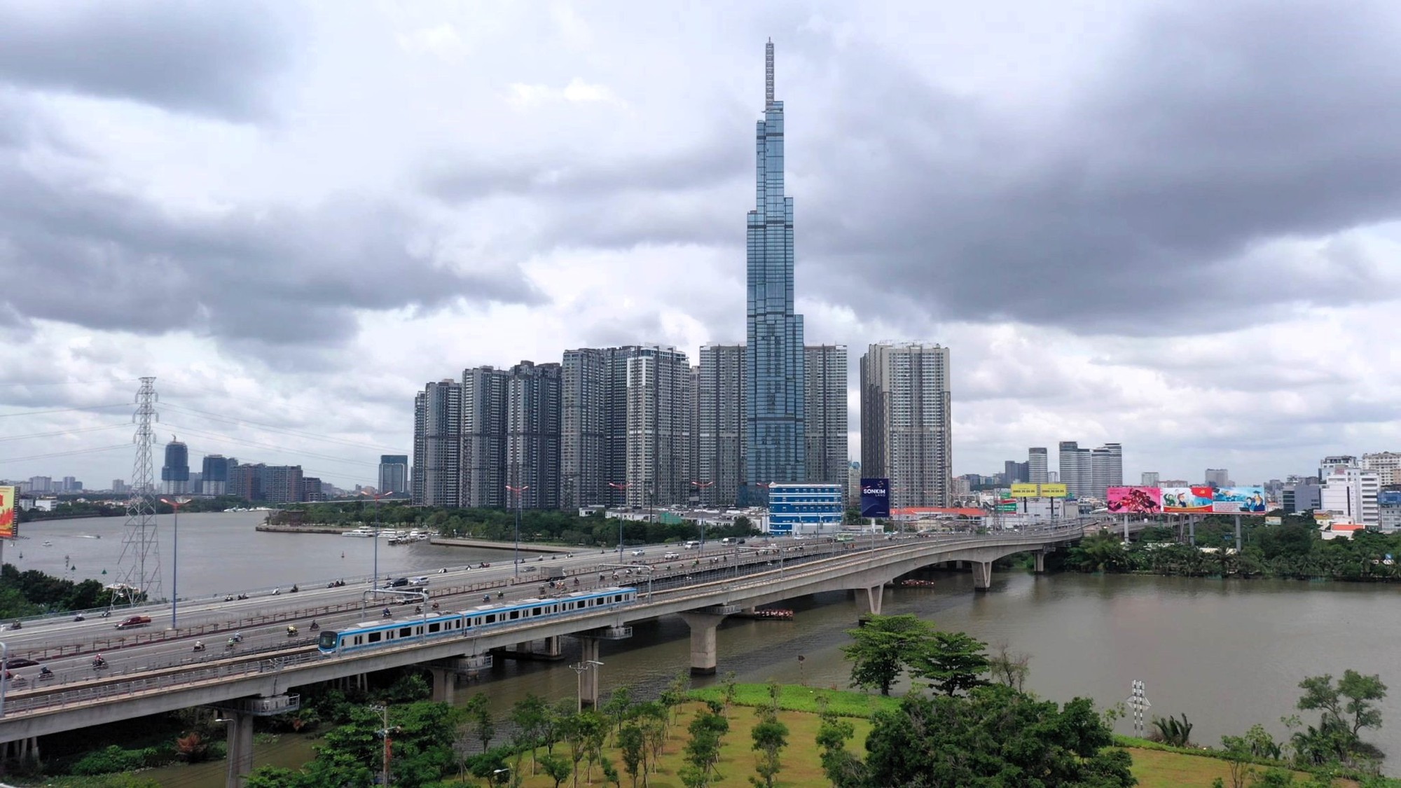 TP.HCM hướng tới đô thị phát triển bền vững và tự chủ- Ảnh 4. TP.HCM hướng tới đô thị phát triển bền vững và tự chủ- Ảnh 4.