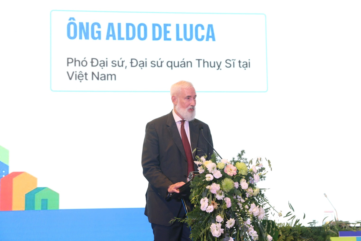 Phát triển đô thị cần bắt đầu từ thể chế vững, con người mạnh, quy trình minh bạch- Ảnh 2. C:\Users\HP\Downloads\z6862152635341_86a46ff23a35a9464a33de8b5e3d1d74.jpg