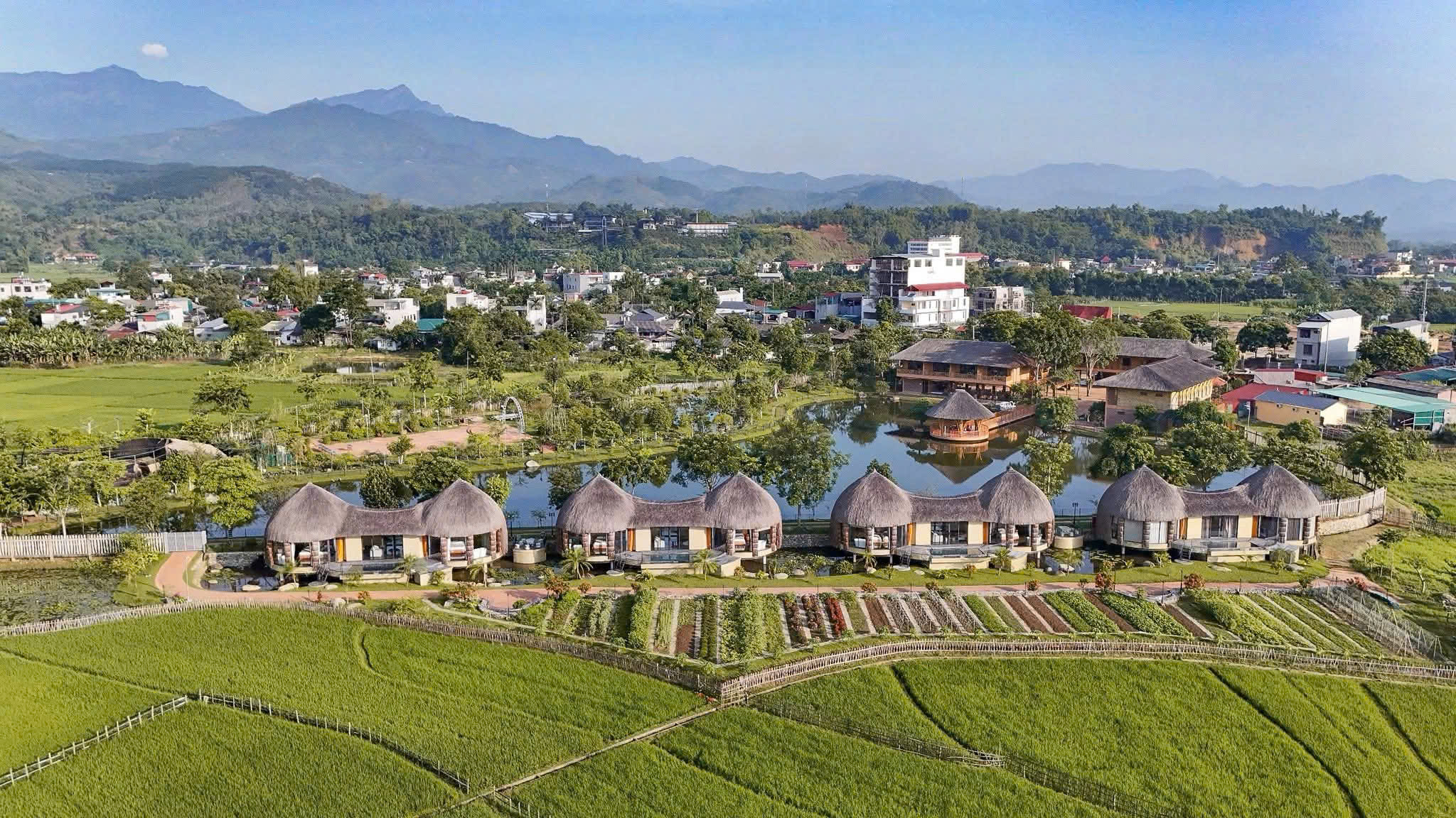 Cơ hội nào cho Lào Cai sau sáp nhập để phát triển du lịch?- Ảnh 4. Cơ hội nào cho Lào Cai sau sáp nhập để phát triển du lịch?- Ảnh 4.