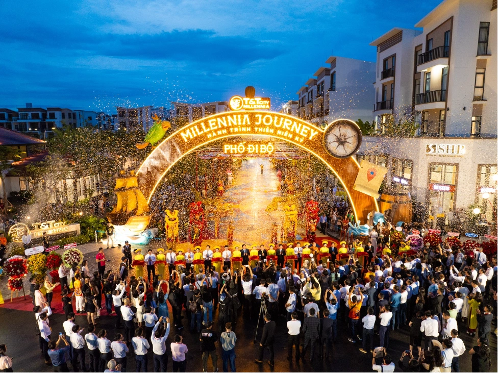 Đại nhạc hội “Khơi mạch nguồn Di sản” tại T&T City Millennia bùng nổ với dàn sao “khủng”- Ảnh 8.