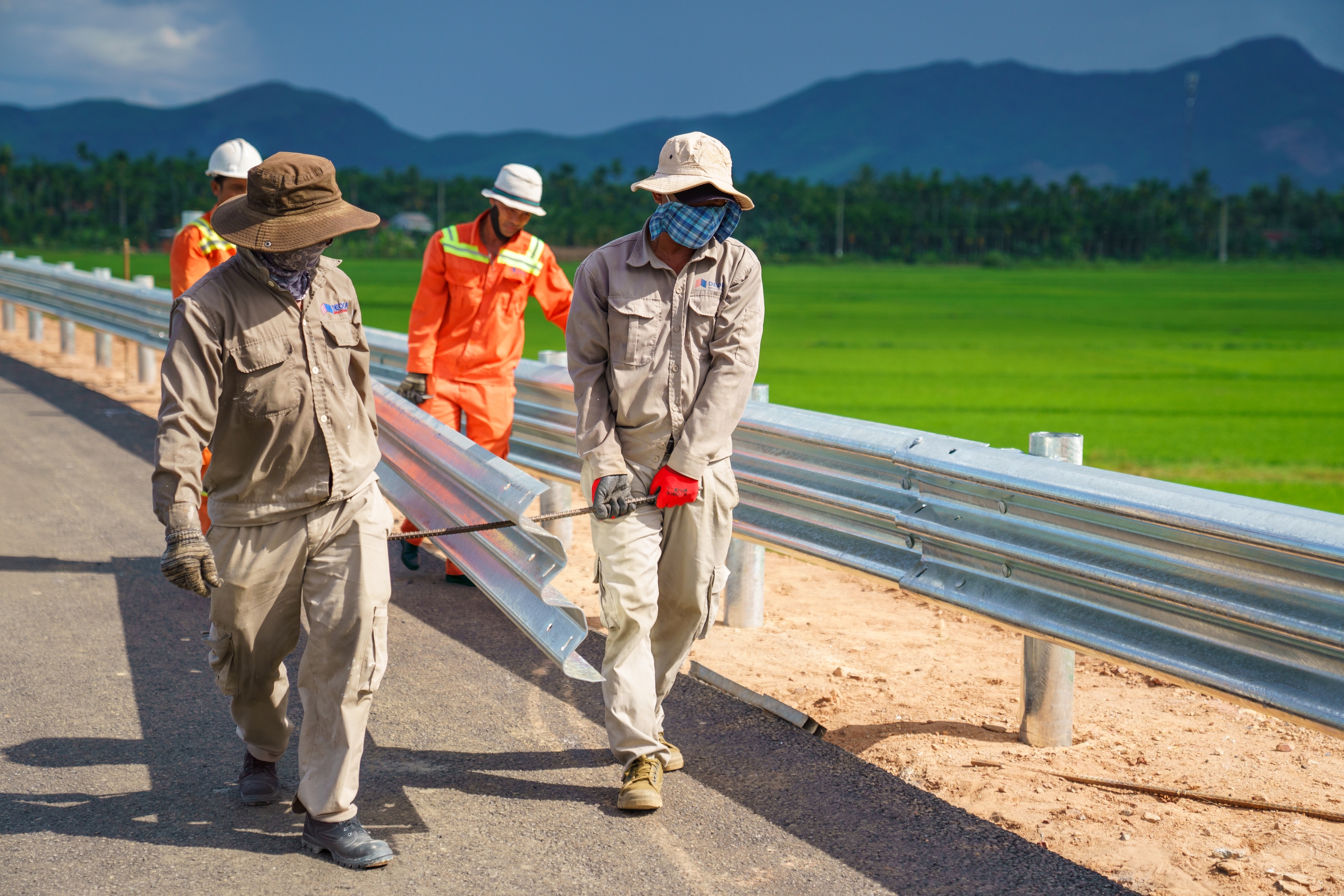 Đua nước rút thông xe kỹ thuật 10km cao tốc Quảng Ngãi - Hoài Nhơn- Ảnh 6.