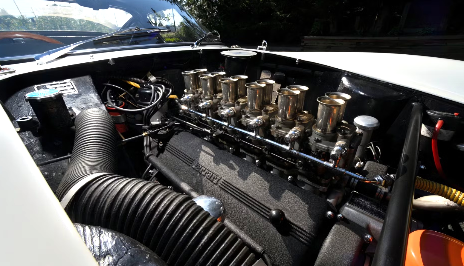 Chiêm ngưỡng mẫu xe Ferrari 250 GTO hàng độc- Ảnh 3. Chiêm ngưỡng mẫu xe Ferrari 250 GTO hàng độc- Ảnh 3.