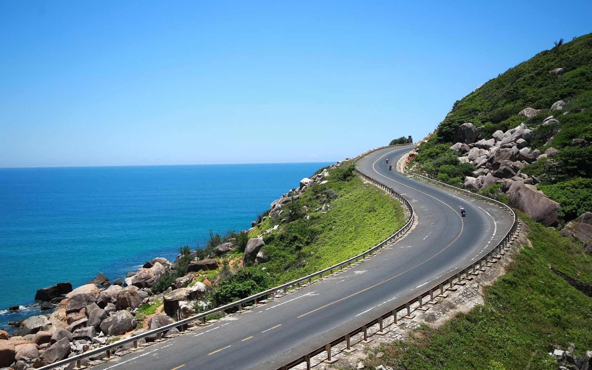 Đẩy nhanh tiến độ, hoàn thành toàn bộ 2.838km đường ven biển trước năm 2030