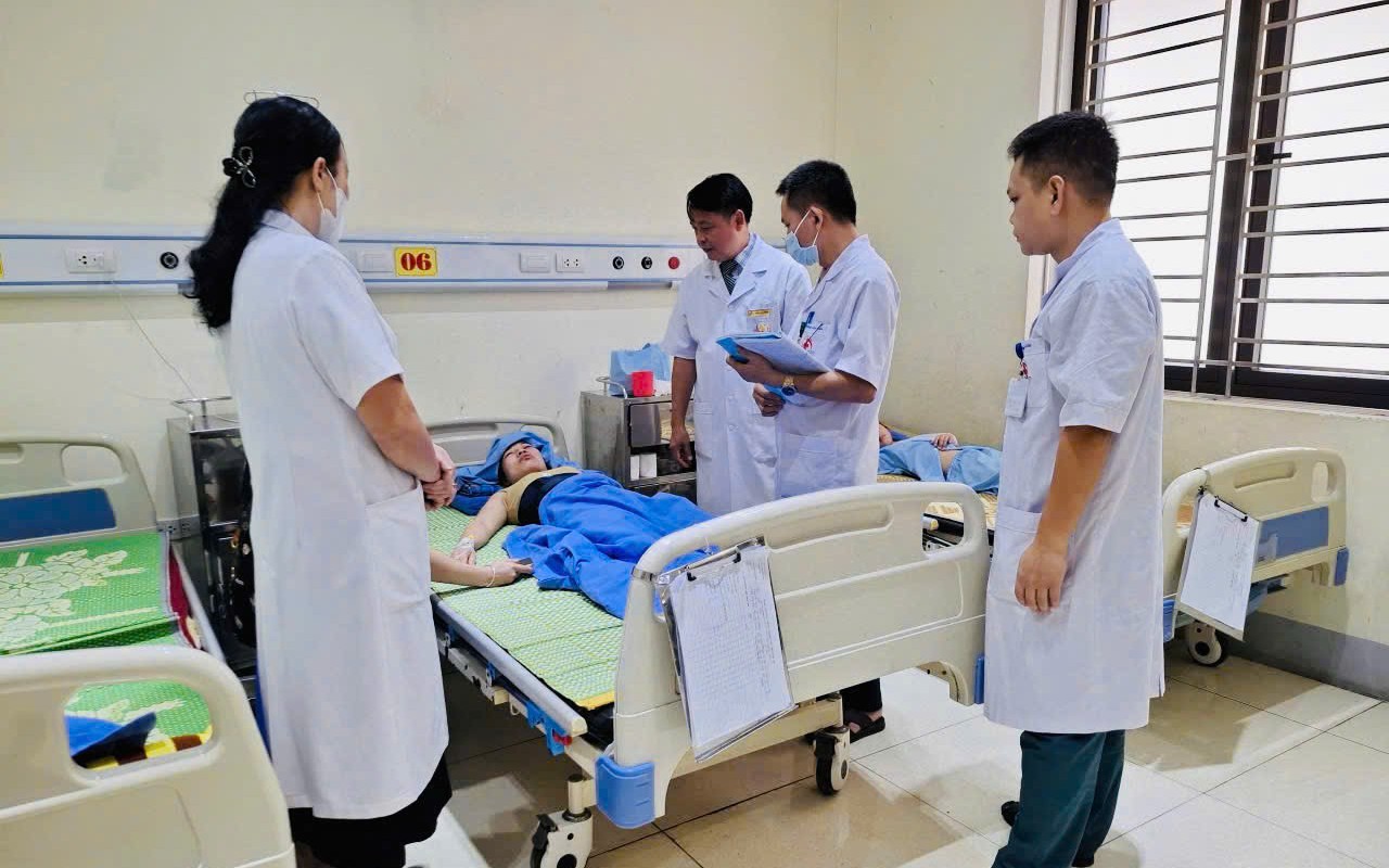 Vụ lùi xe ở nhà văn hóa, bé trai 6 tuổi tử vong: Các nạn nhân bị thương hiện ra sao?