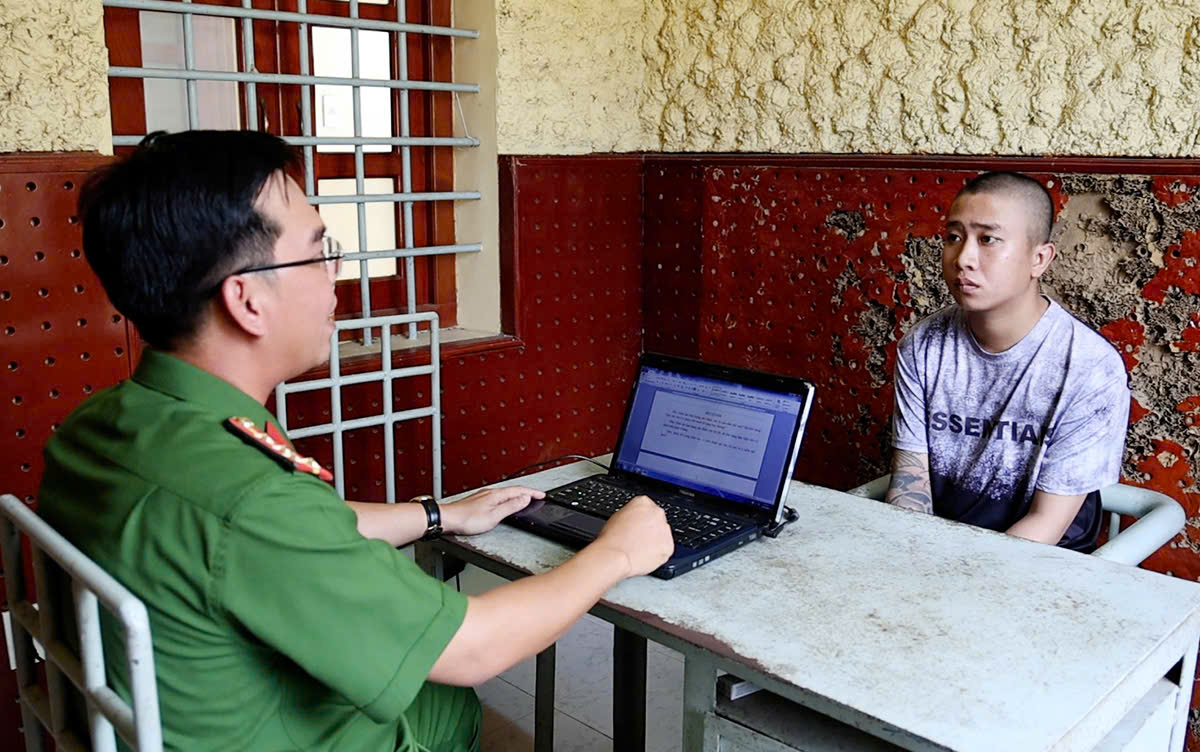 An Giang: Bắt nhóm 19 thanh, thiếu niên chém người đàn ông trọng thương- Ảnh 2. An Giang: Bắt nhóm 19 thanh, thiếu niên chém người đàn ông trọng thương- Ảnh 2.